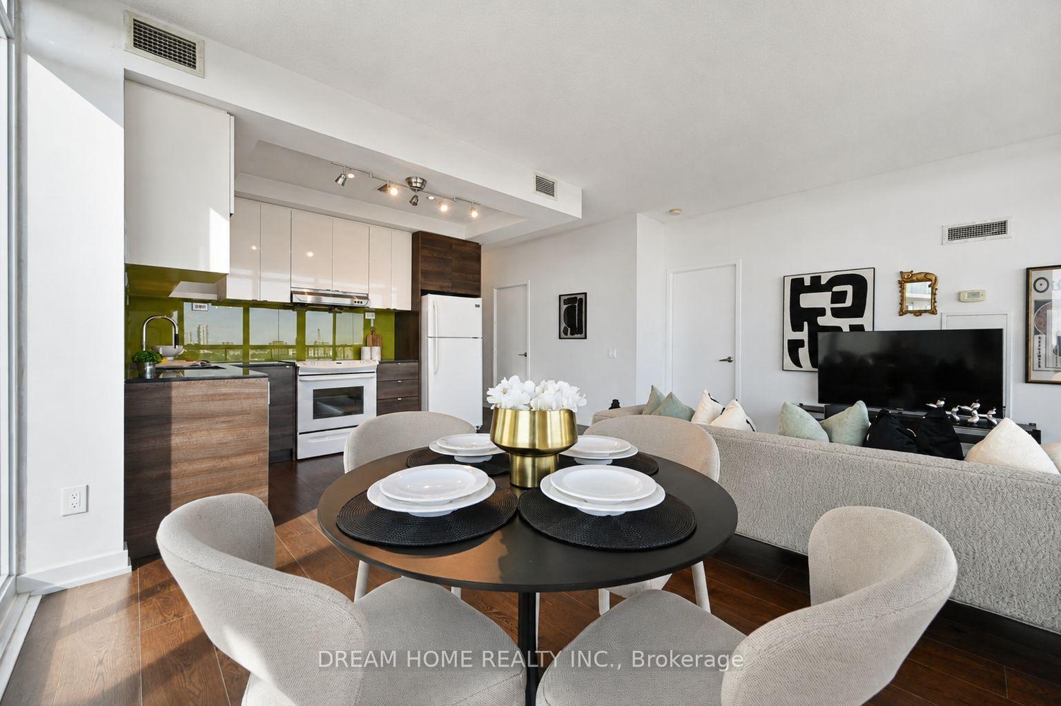 Photo 15 of Unit 2608, 121 Mcmahon Drive, North York, Bayview Village — HOMEH