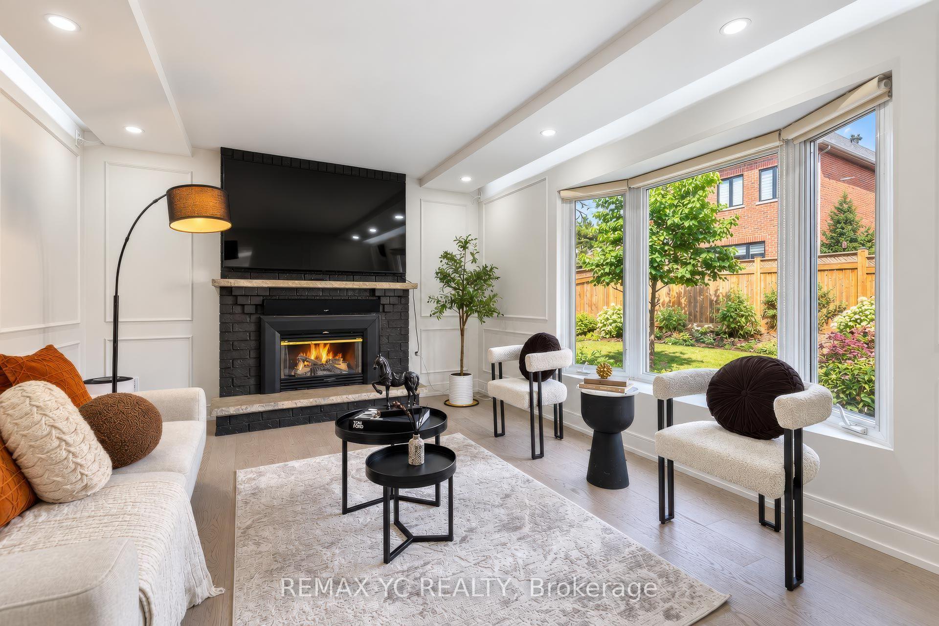 Photo 17 of 4 Simmons Crescent, Aurora, Aurora Highlands — HOMEH
