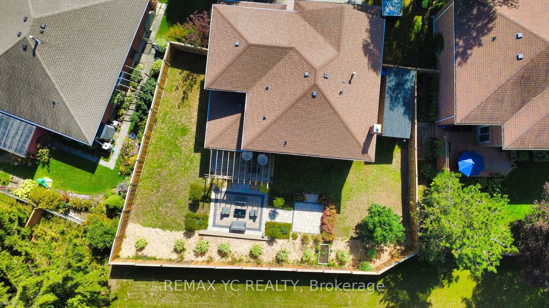 Photo 45 of 4 Simmons Crescent, Aurora, Aurora Highlands — HOMEH