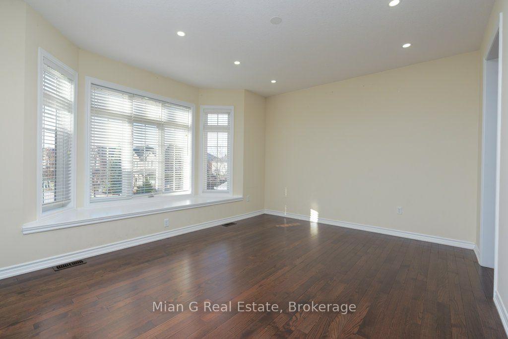 Photo 4 of 519 Miller Way E, Milton, Clarke — HOMEH