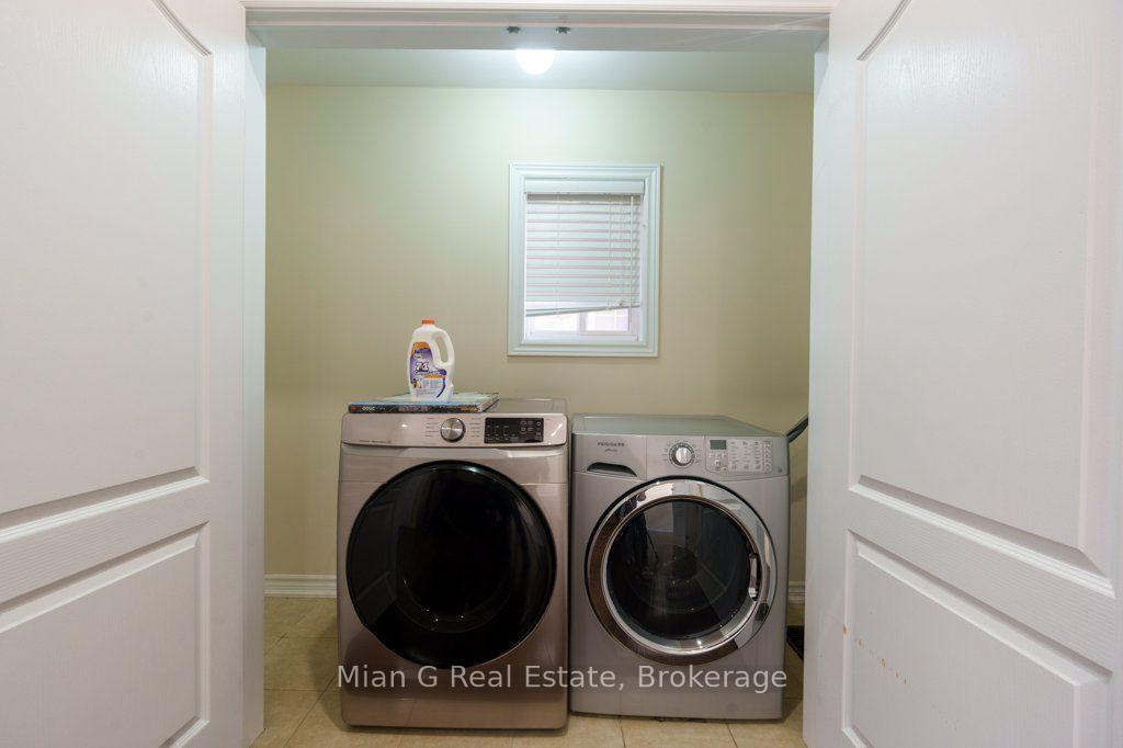Photo 12 of 519 Miller Way E, Milton, Clarke — HOMEH