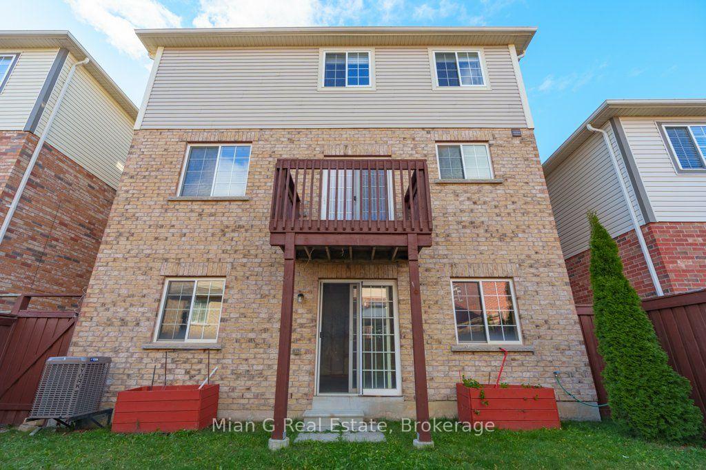 Photo 17 of 519 Miller Way E, Milton, Clarke — HOMEH