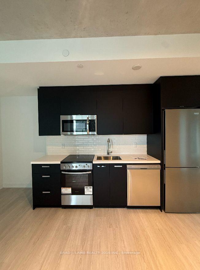 Photo 2 of Unit 602, 284 King Street E, Toronto, Moss Park — HOMEH