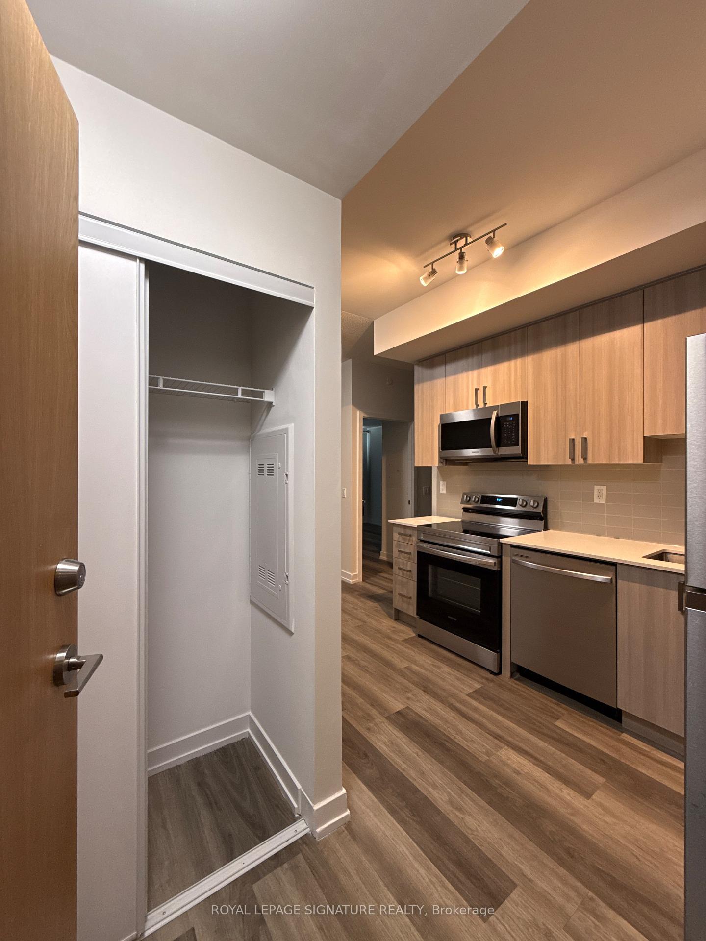Photo 6 of Unit 2606, 1435 Celebration Drive, Pickering, Bay Ridges — HOMEH