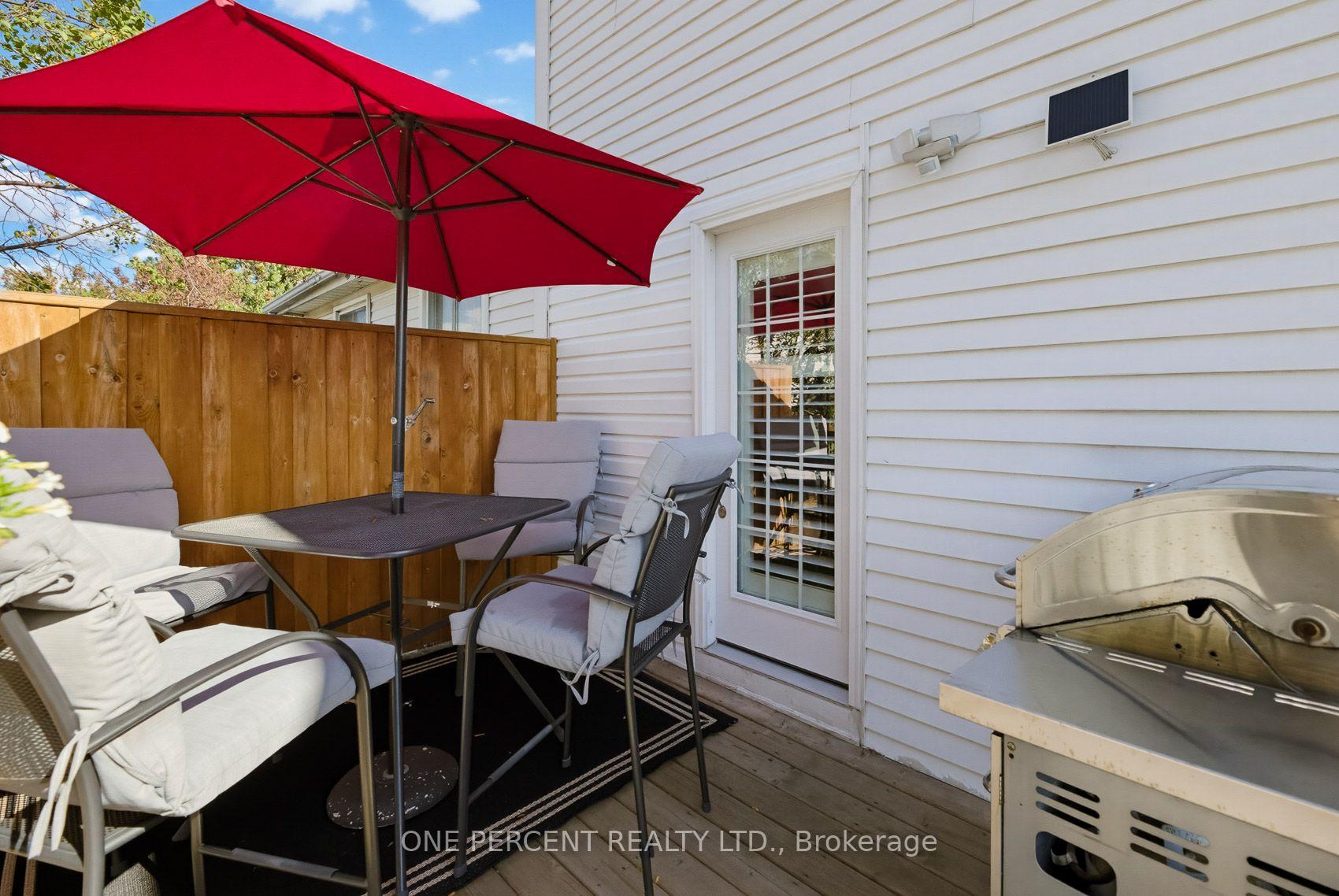 Photo 38 of 51 Courtleigh Square, Brampton, Heart Lake East — HOMEH