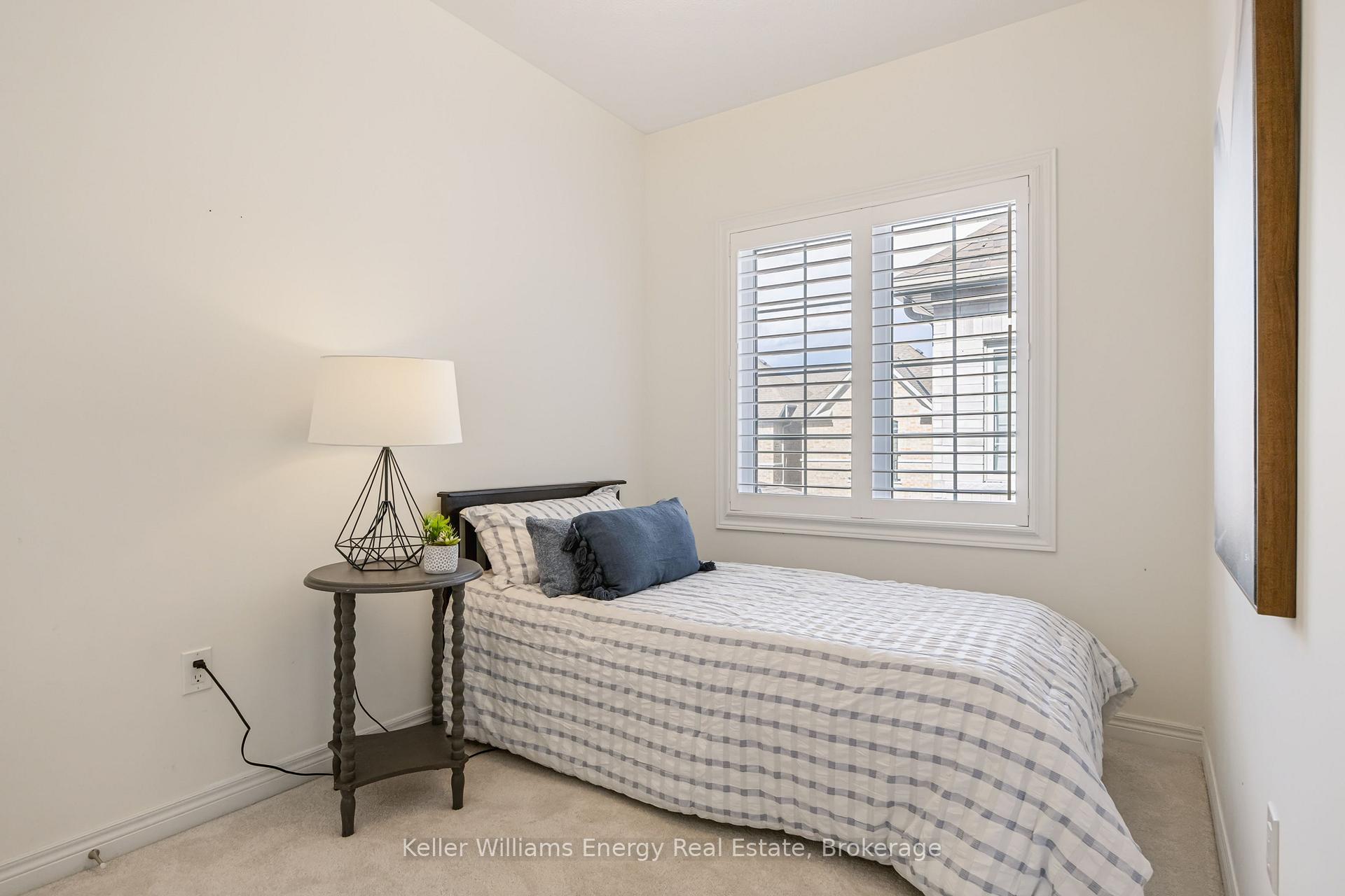 Photo 35 of 165 Coronation Road, Whitby, Rural Whitby — HOMEH