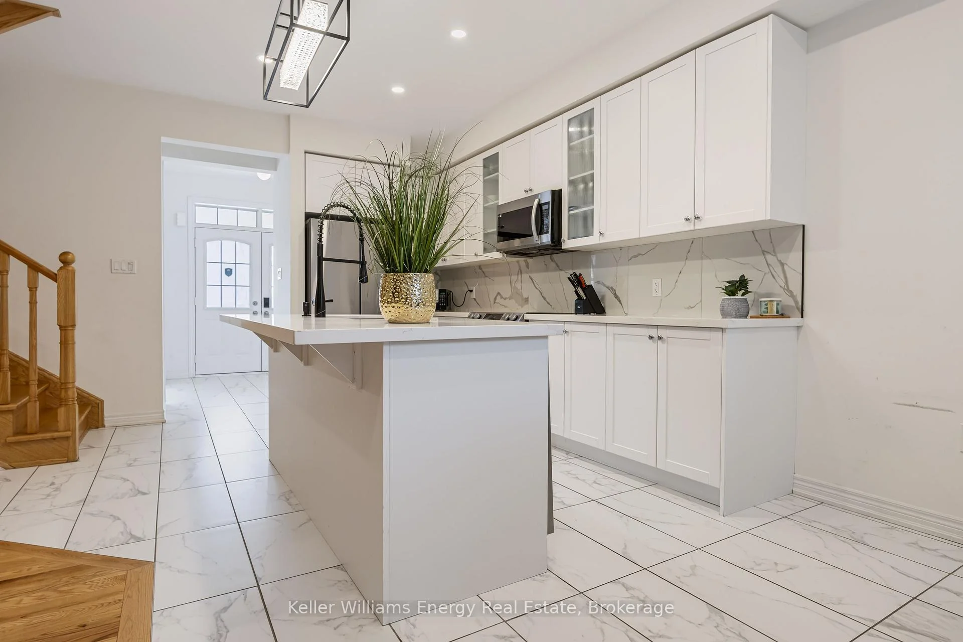 Photo 9 of 165 Coronation Road, Whitby, Rural Whitby — HOMEH