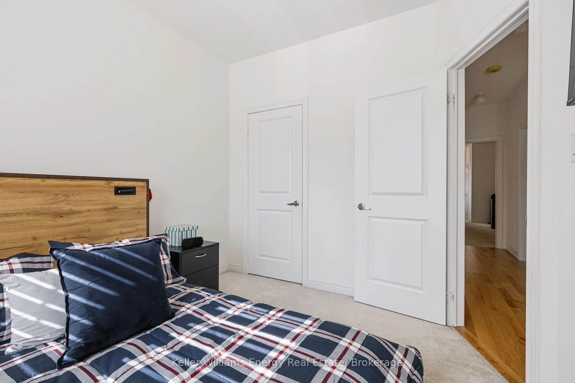 Photo 32 of 165 Coronation Road, Whitby, Rural Whitby — HOMEH