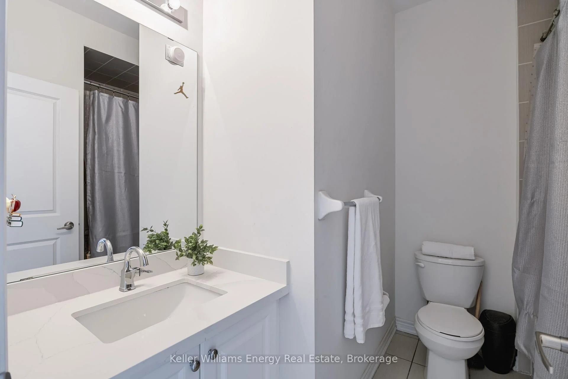 Photo 34 of 165 Coronation Road, Whitby, Rural Whitby — HOMEH
