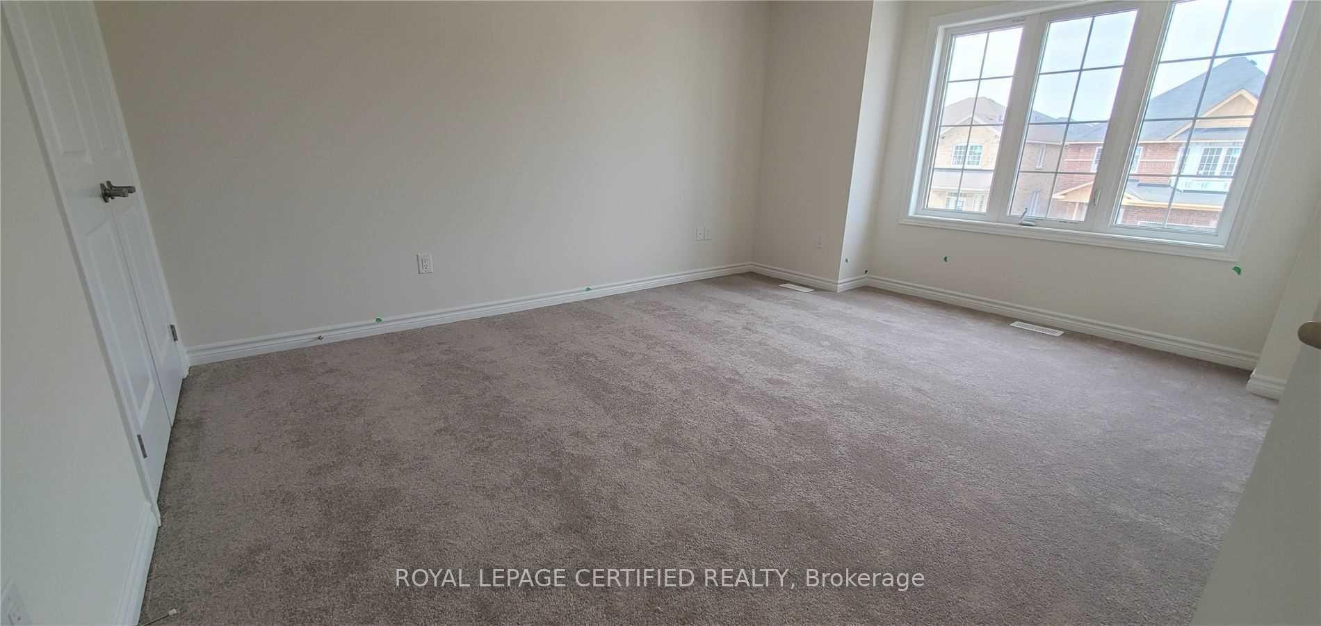 Photo 12 of 21 Munro Circle, Brantford, Empire South — HOMEH