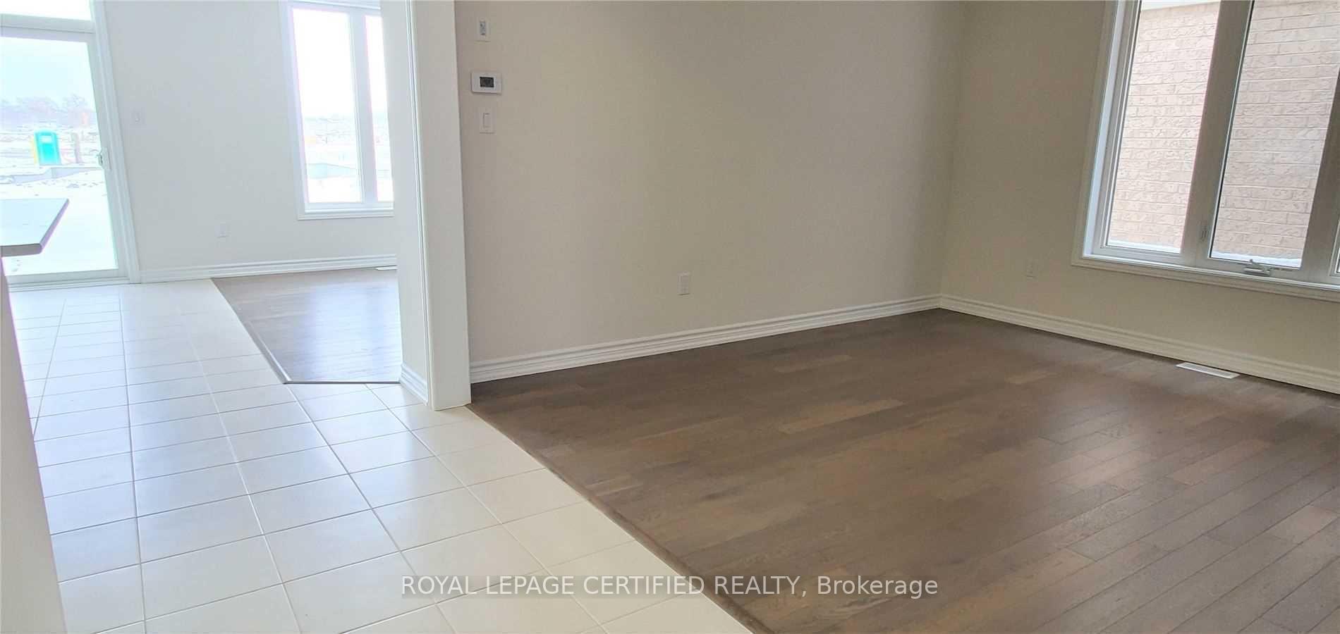 Photo 18 of 21 Munro Circle, Brantford, Empire South — HOMEH