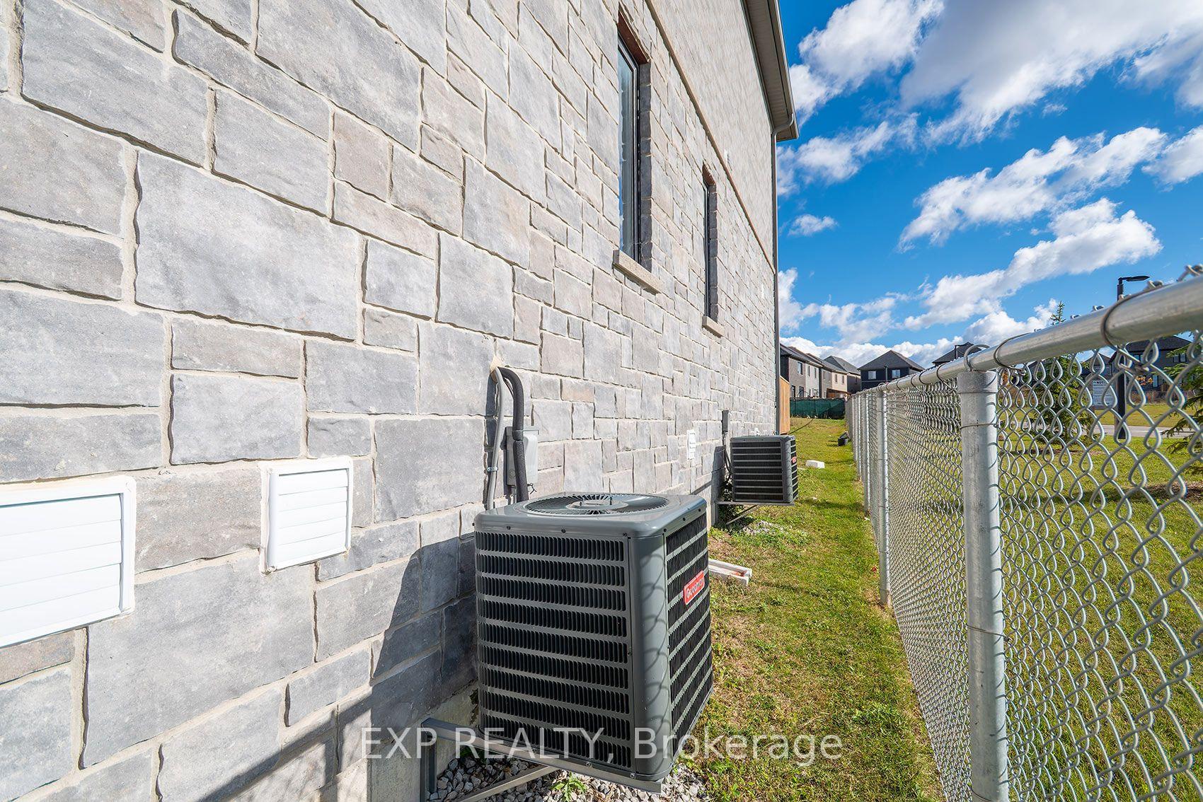 Photo 35 of 40 Lally Terrace, Barrie, Rural Barrie Southeast — HOMEH