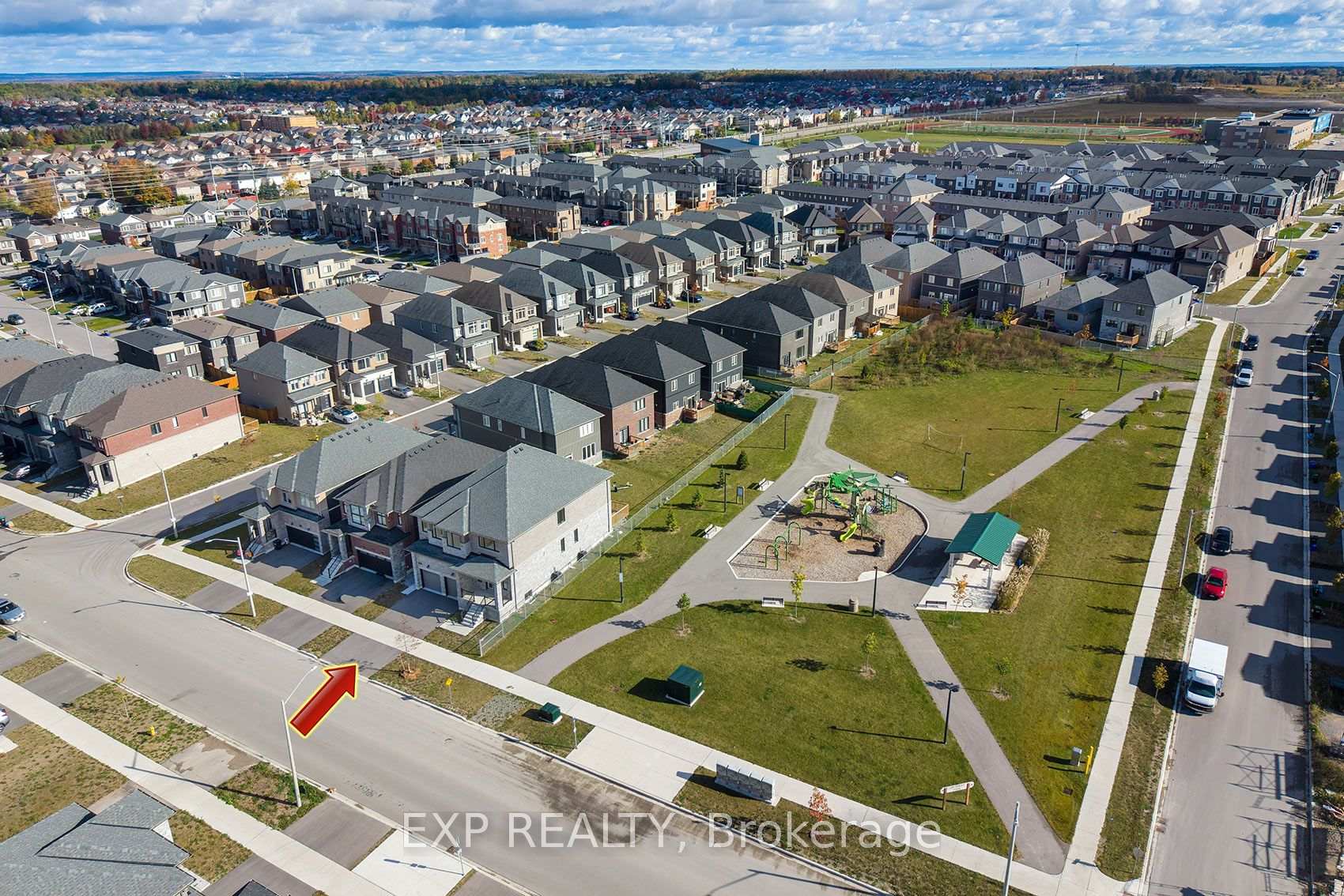 Photo 47 of 40 Lally Terrace, Barrie, Rural Barrie Southeast — HOMEH