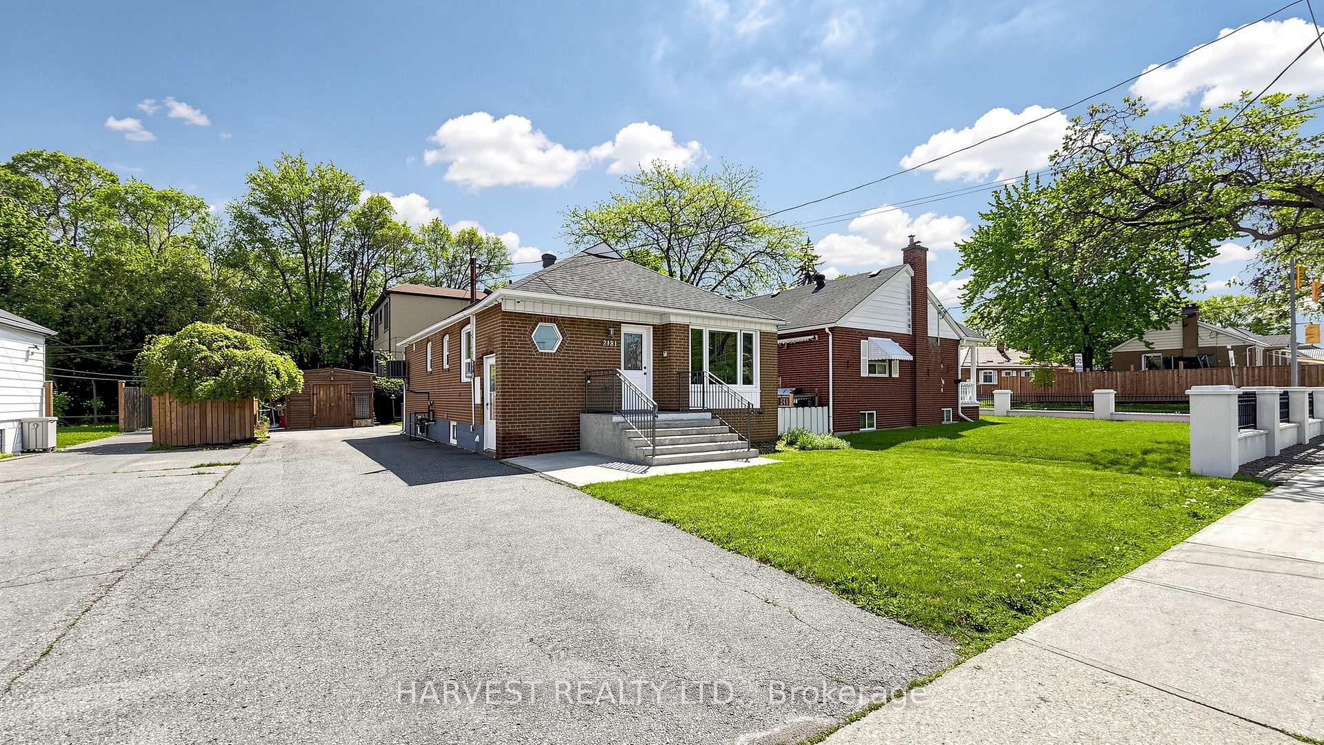 Photo 6 of 2181 Kipling Avenue, Etobicoke, Rexdale-Kipling — HOMEH