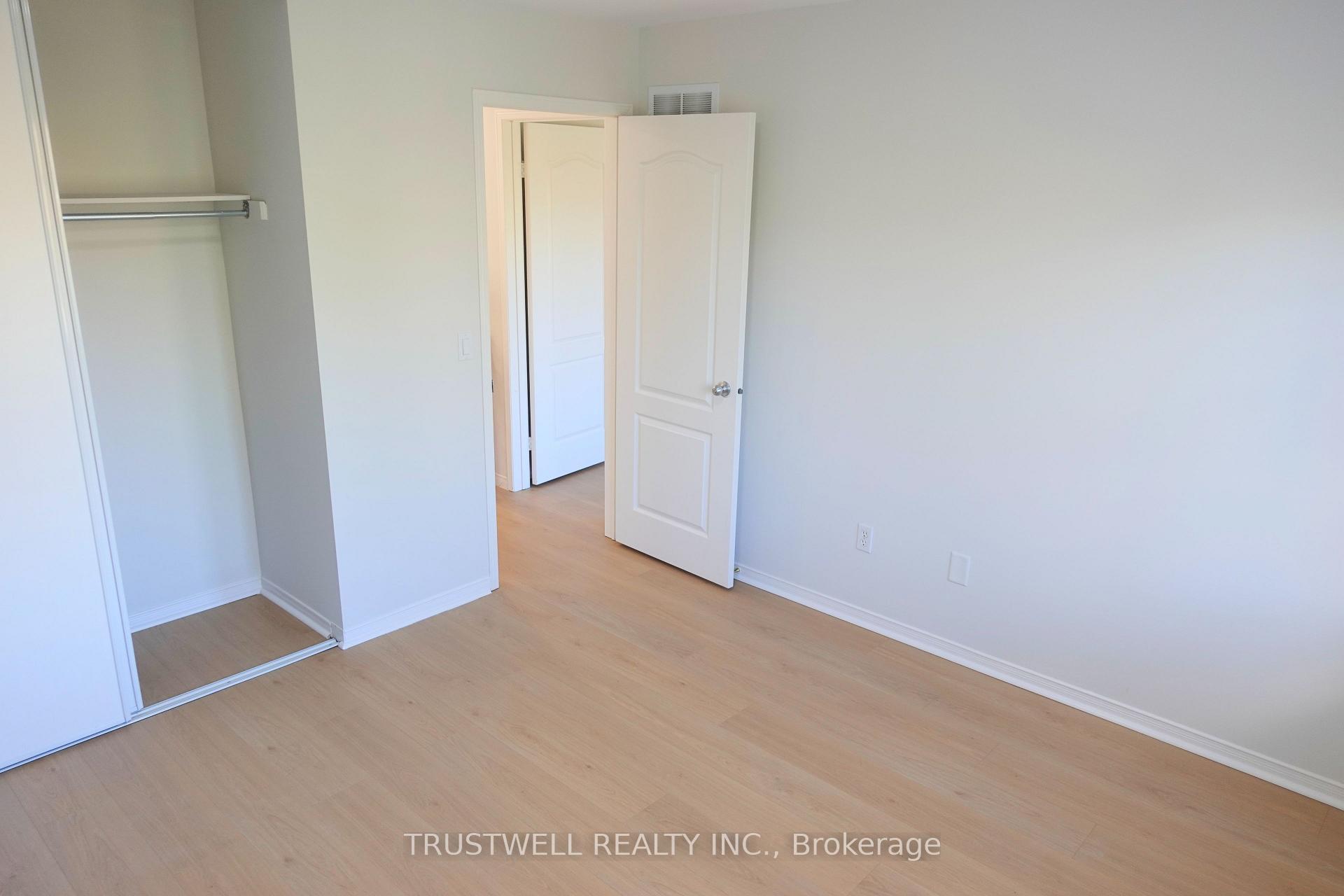 Photo 13 of 111 Millcliff Circle, Aurora, Aurora Grove — HOMEH