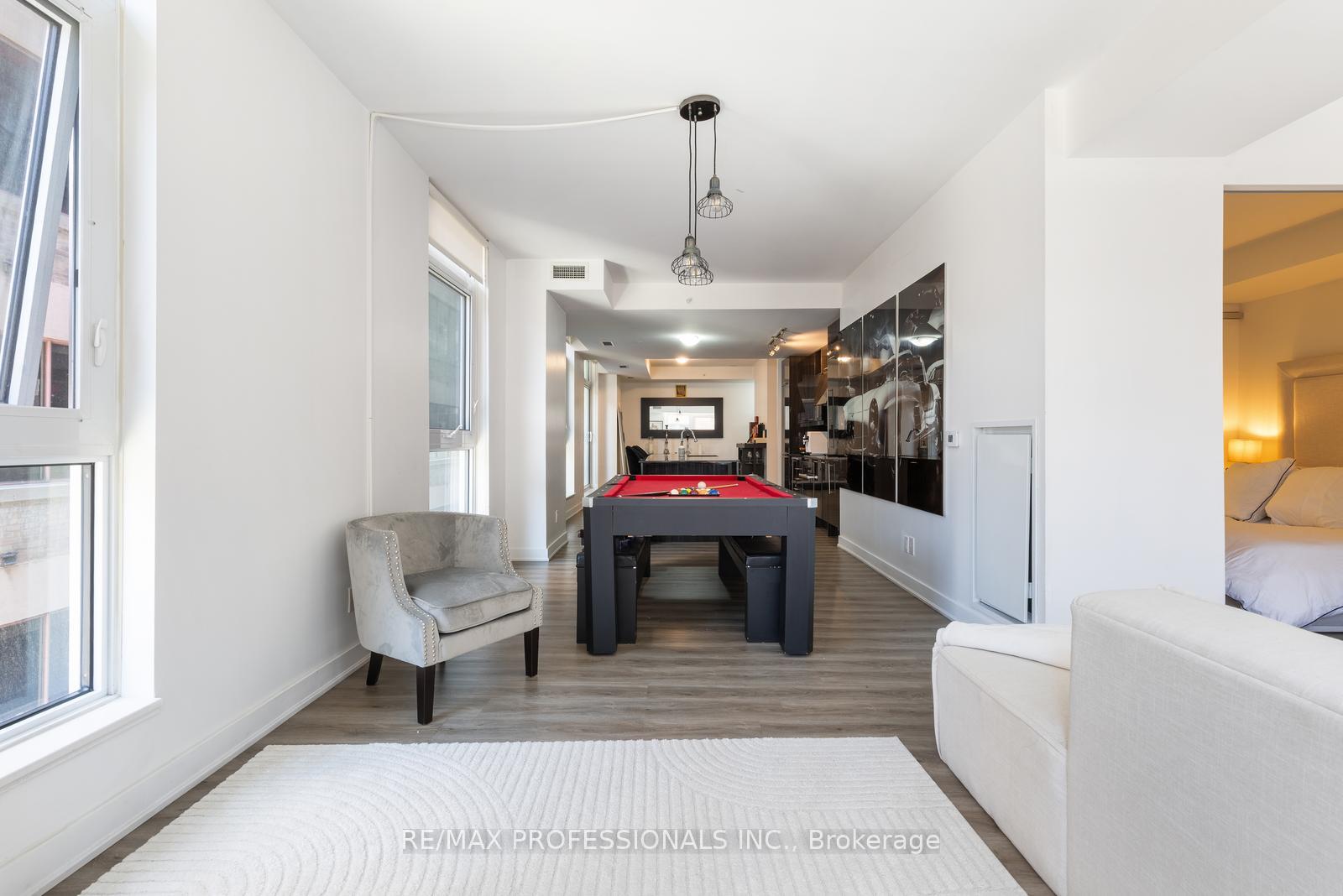 Photo 16 of Unit 325, 30 Nelson Street, Toronto, Waterfront Communities — HOMEH