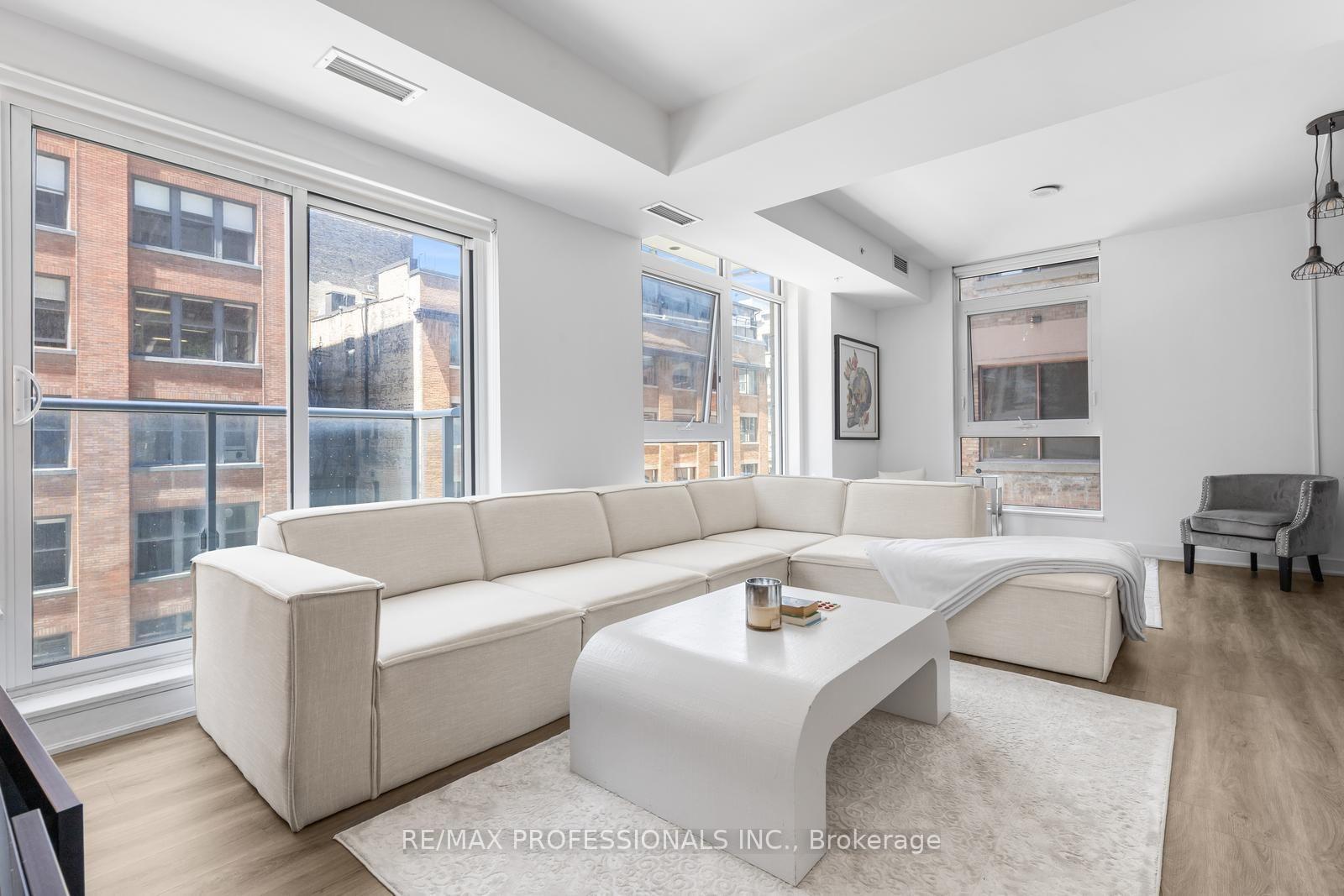 Photo 20 of Unit 325, 30 Nelson Street, Toronto, Waterfront Communities — HOMEH