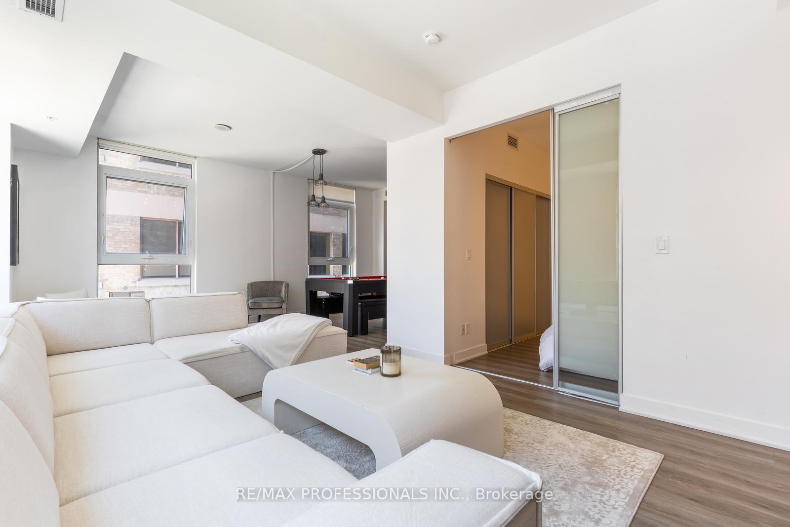 Photo 22 of Unit 325, 30 Nelson Street, Toronto, Waterfront Communities — HOMEH