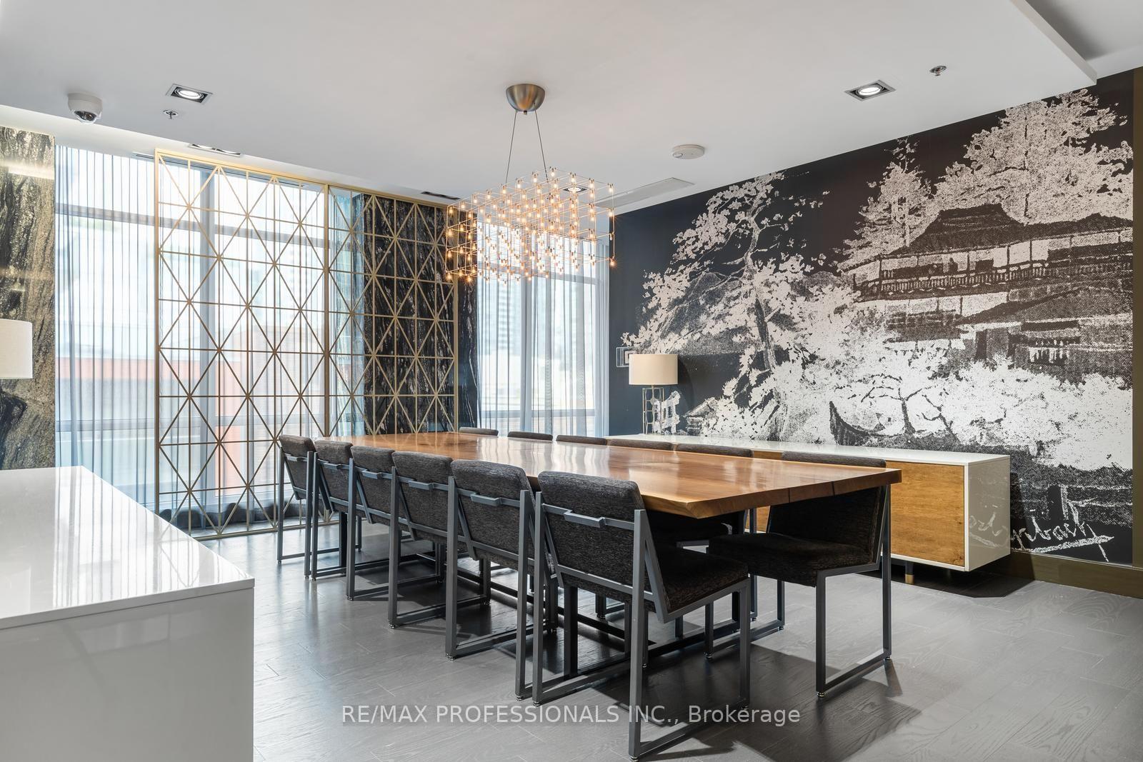 Photo 39 of Unit 325, 30 Nelson Street, Toronto, Waterfront Communities — HOMEH