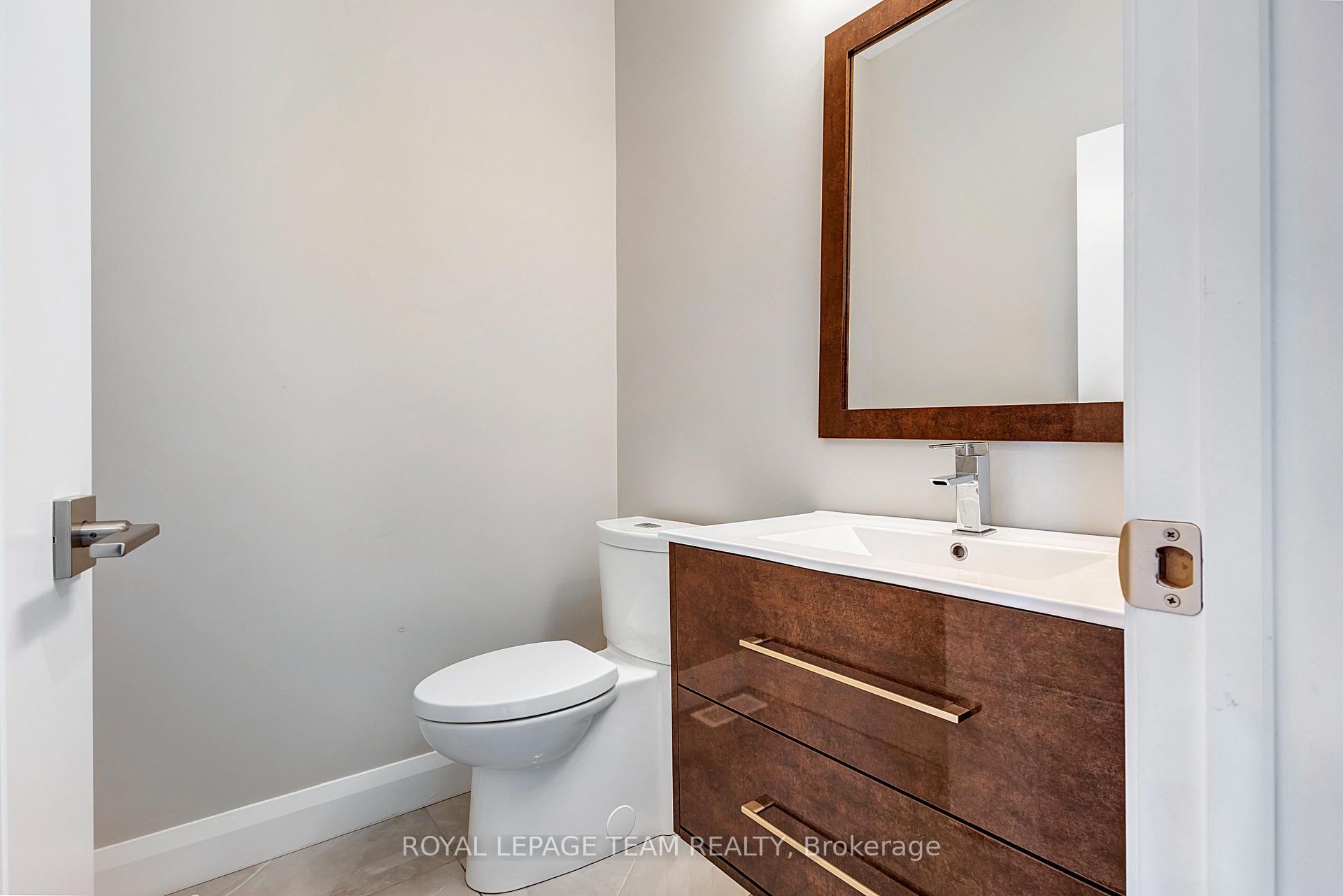 Photo 4 of 348 Abbeydale Circle, Ottawa, Kanata - Morgan's Grant/South March — HOMEH