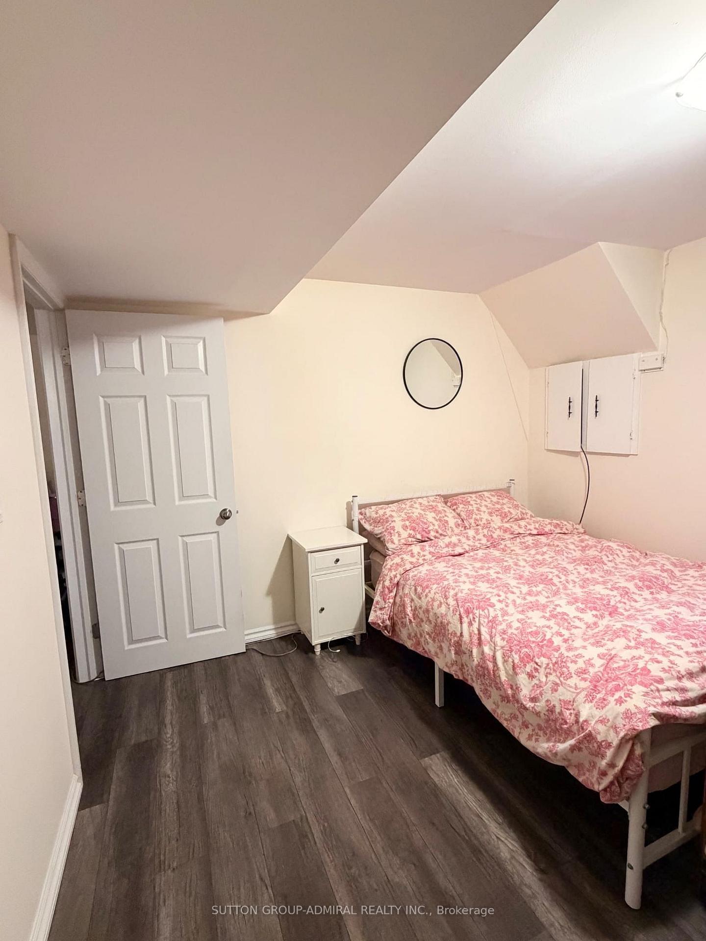 Photo 9 of 93 North Ridge Road, Vaughan, West Woodbridge — HOMEH