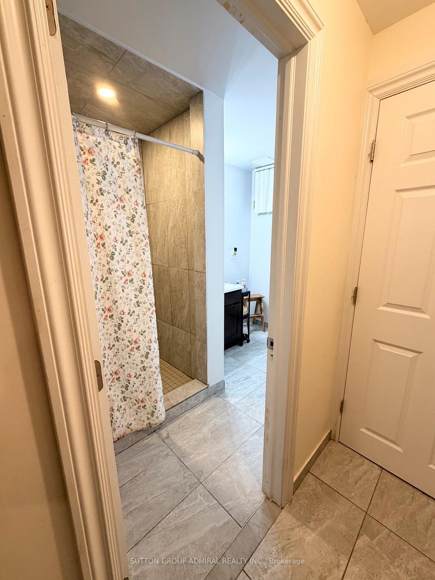 Photo 12 of 93 North Ridge Road, Vaughan, West Woodbridge — HOMEH