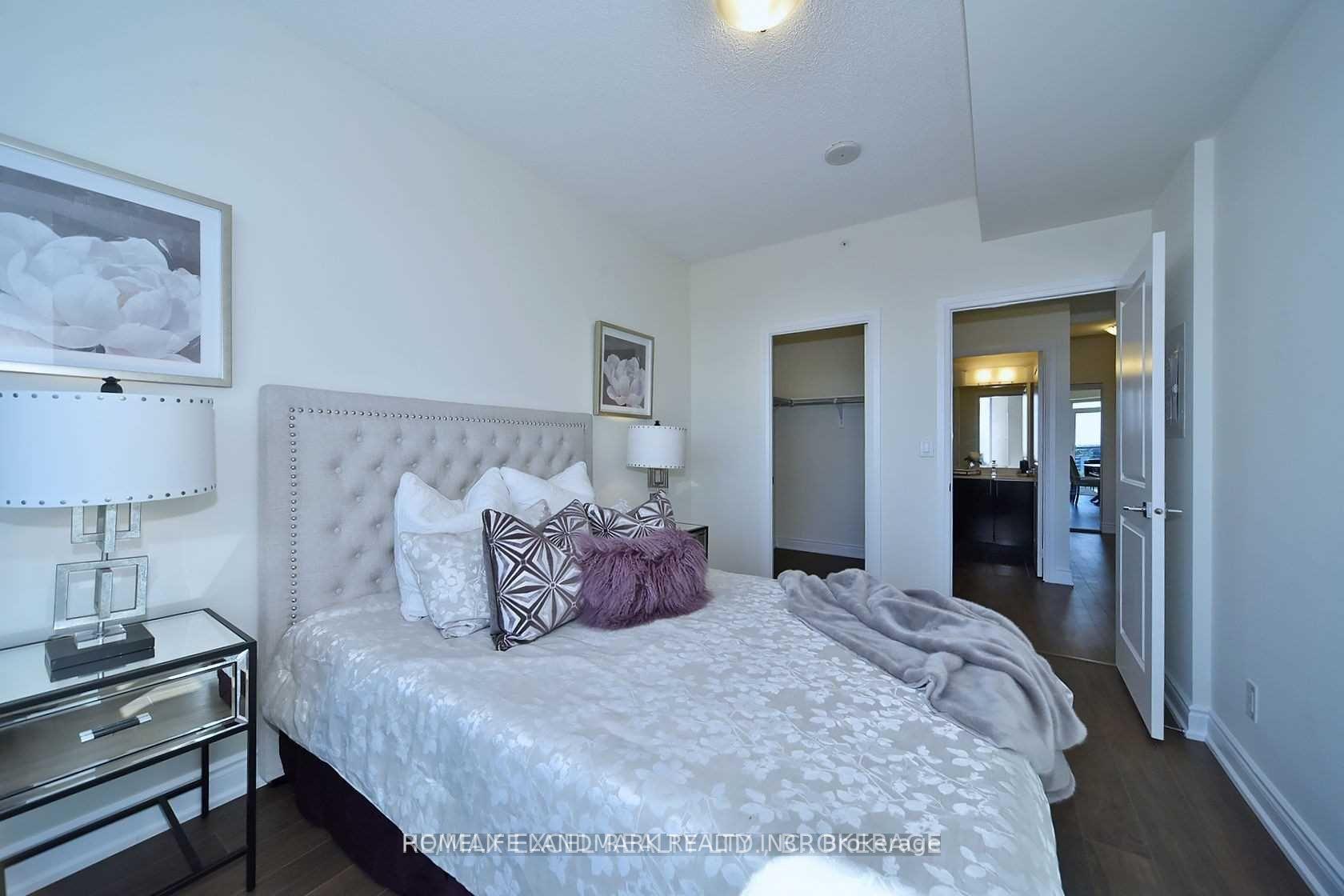 Photo 16 of Unit 1408, 7167 Yonge Street, Markham, Grandview — HOMEH