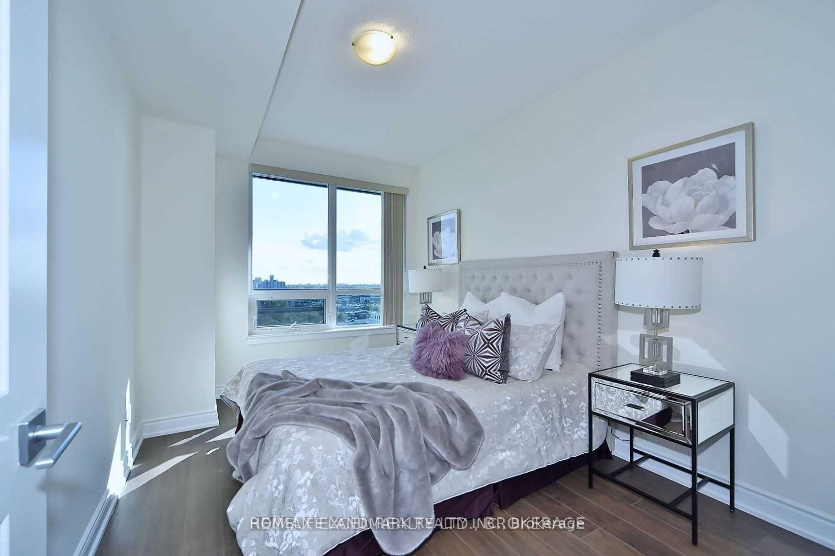Photo 17 of Unit 1408, 7167 Yonge Street, Markham, Grandview — HOMEH