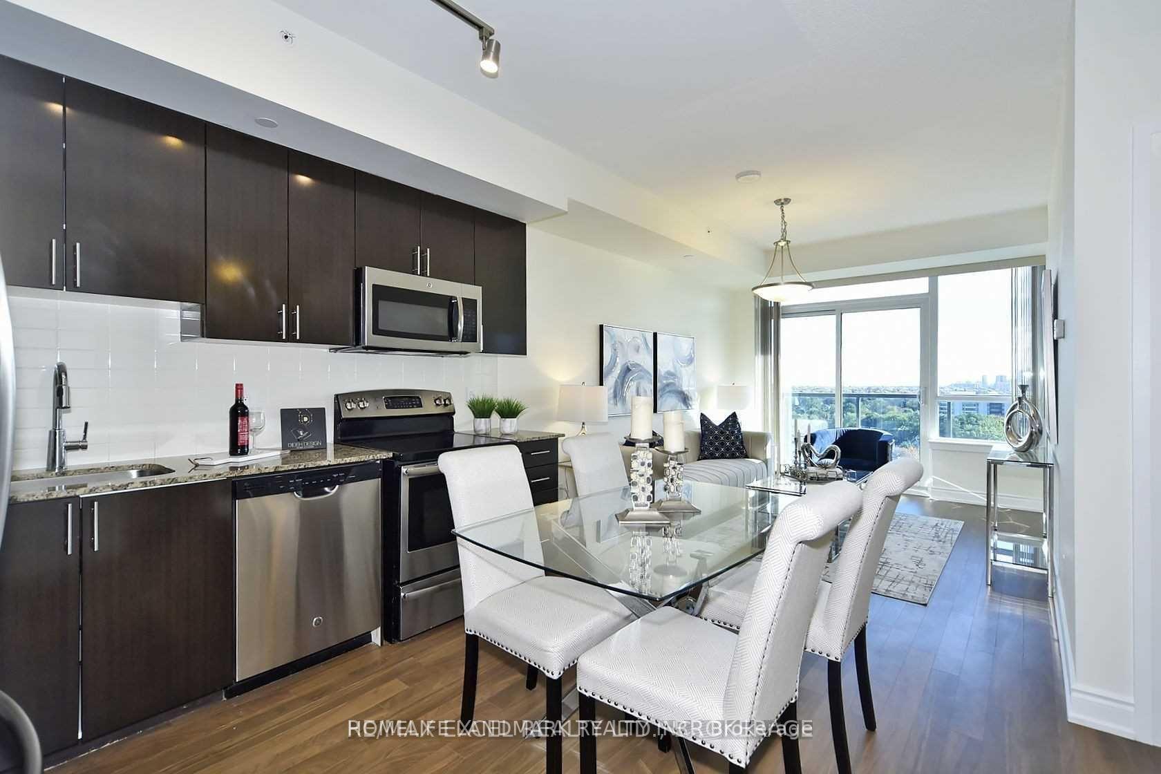 Photo 7 of Unit 1408, 7167 Yonge Street, Markham, Grandview — HOMEH