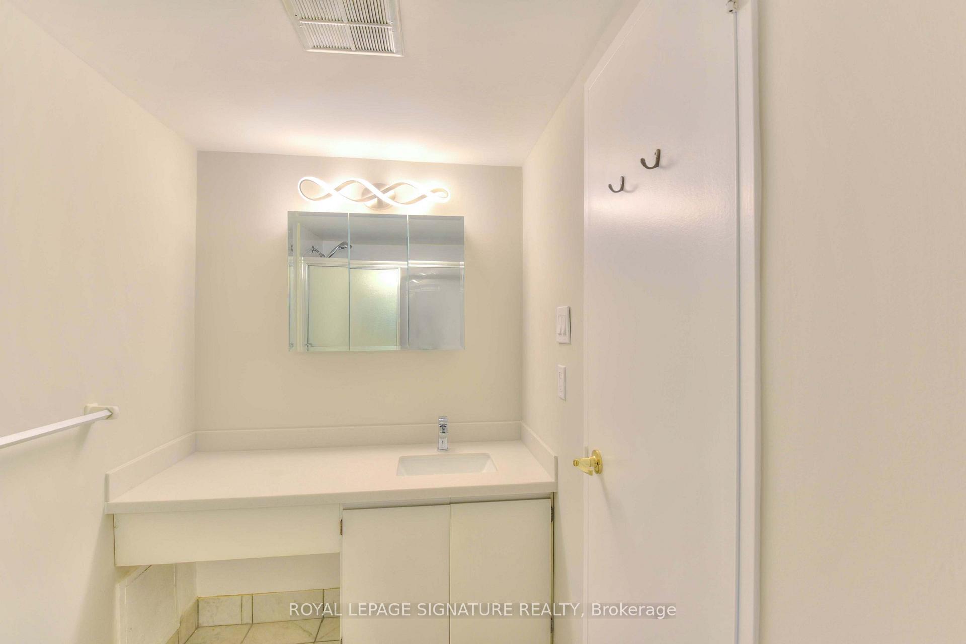Photo 43 of Unit 1507, 627 The West Mall, Etobicoke, Eringate-Centennial-West Deane — HOMEH