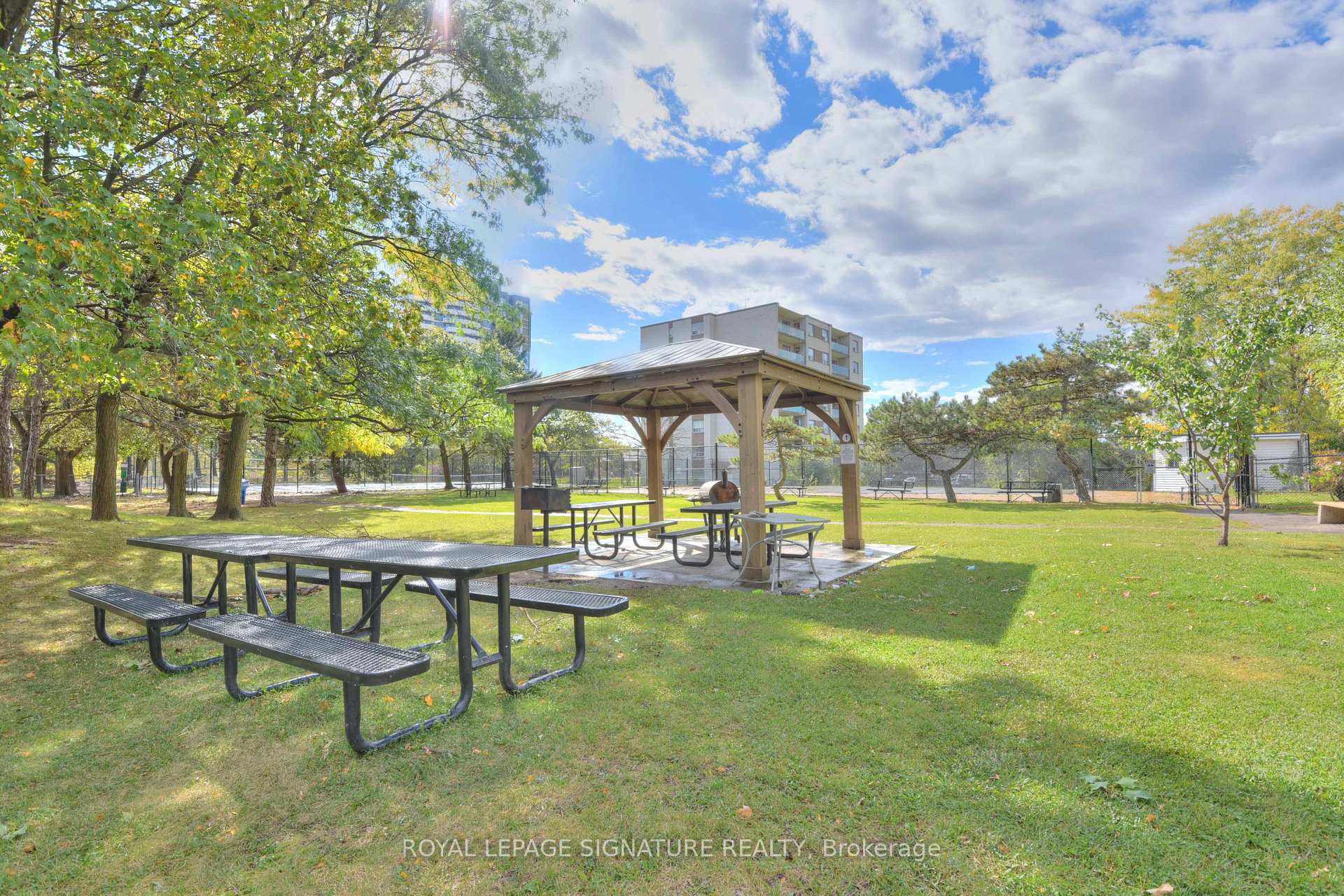 Photo 54 of Unit 1507, 627 The West Mall, Etobicoke, Eringate-Centennial-West Deane — HOMEH