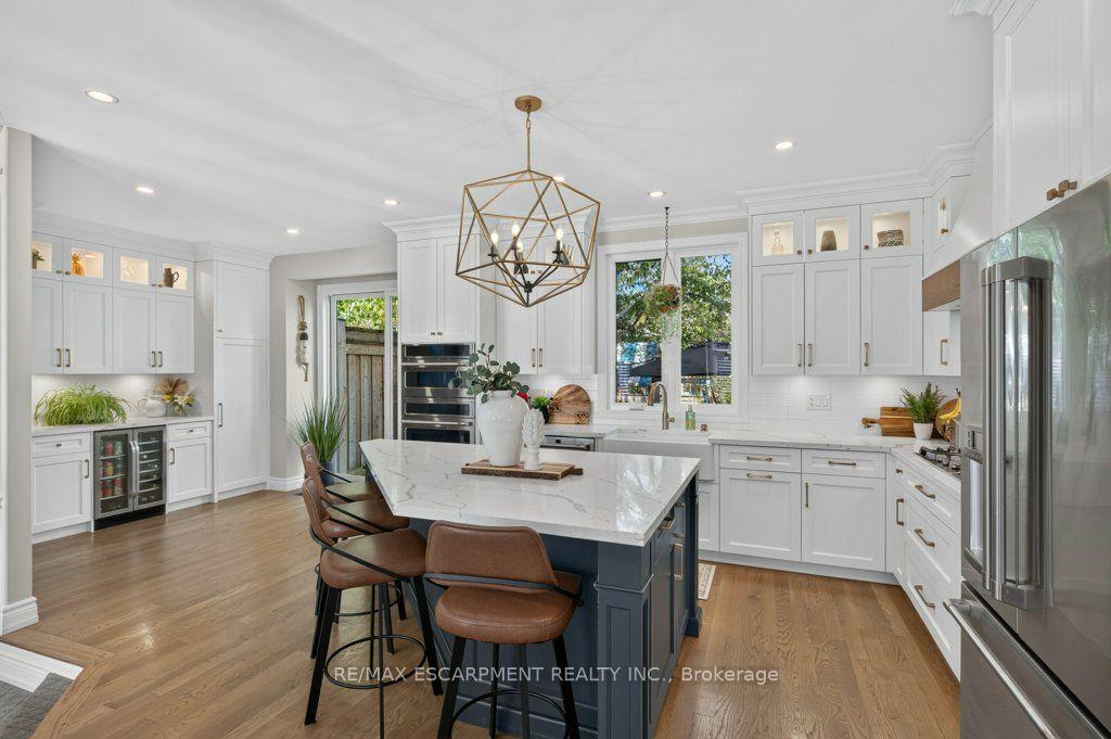Photo 10 of 447 Golf Links Road, Hamilton, Ancaster — HOMEH