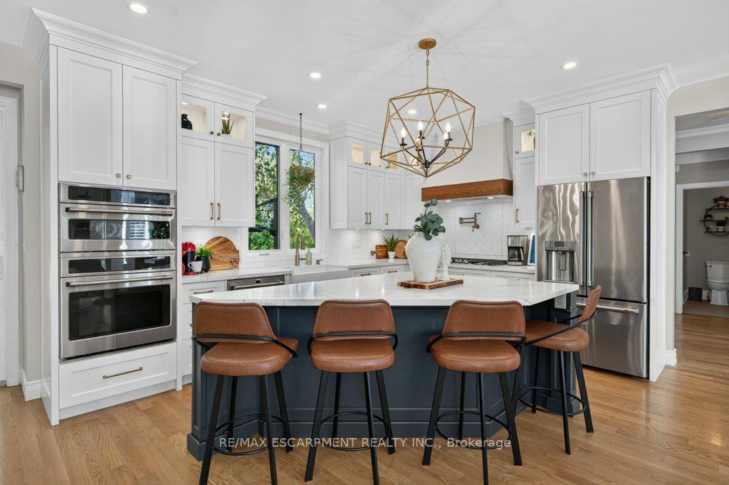 Photo 11 of 447 Golf Links Road, Hamilton, Ancaster — HOMEH