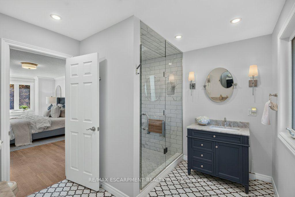 Photo 28 of 447 Golf Links Road, Hamilton, Ancaster — HOMEH