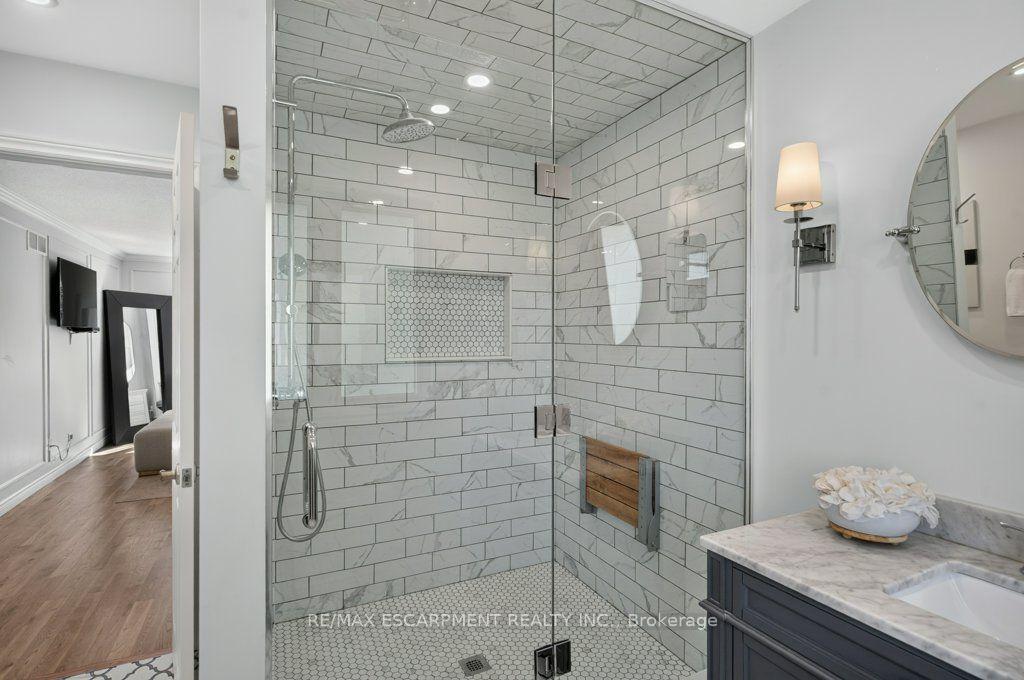 Photo 29 of 447 Golf Links Road, Hamilton, Ancaster — HOMEH