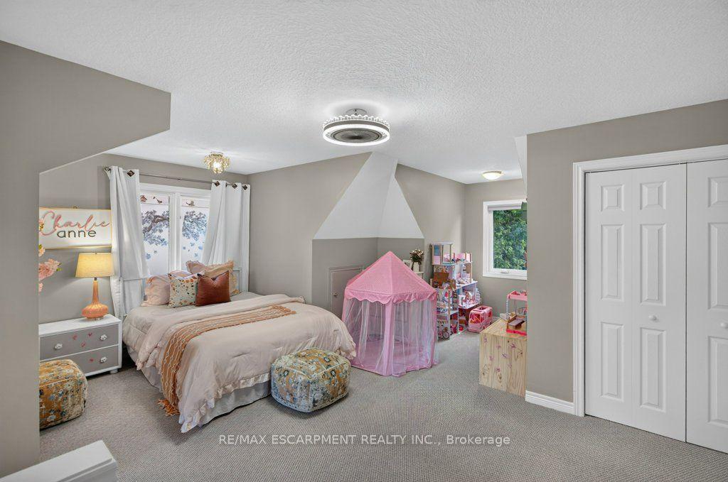 Photo 33 of 447 Golf Links Road, Hamilton, Ancaster — HOMEH