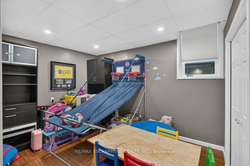 Photo 41 of 447 Golf Links Road, Hamilton, Ancaster — HOMEH
