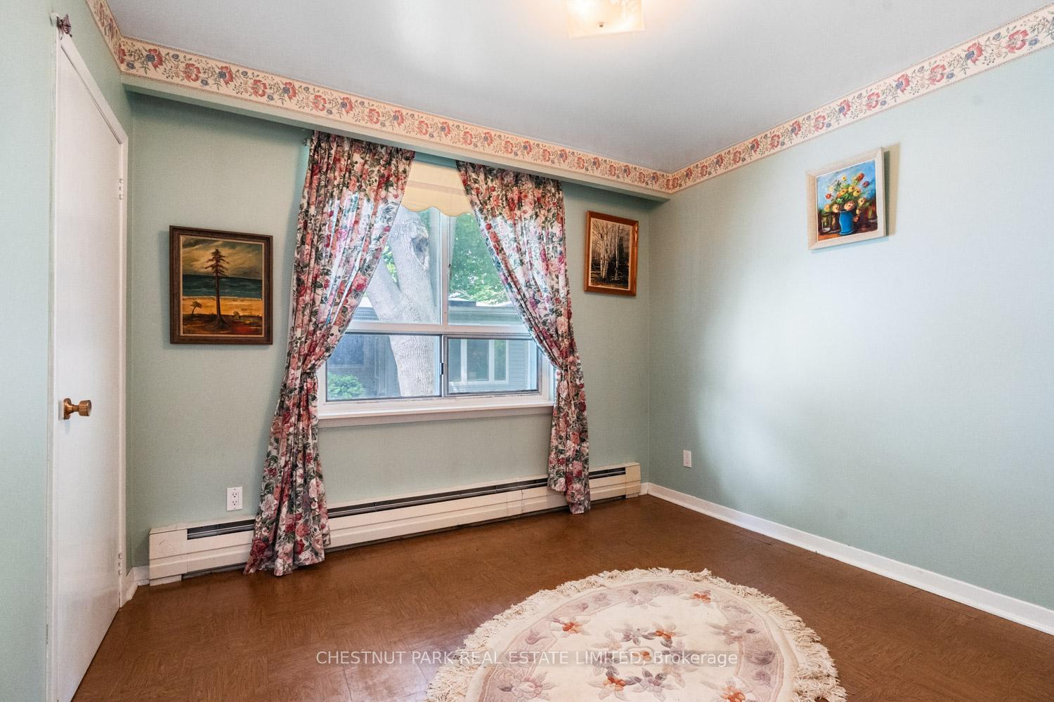 Photo 17 of 2 Gallacher Avenue, Richmond Hill, Oak Ridges — HOMEH