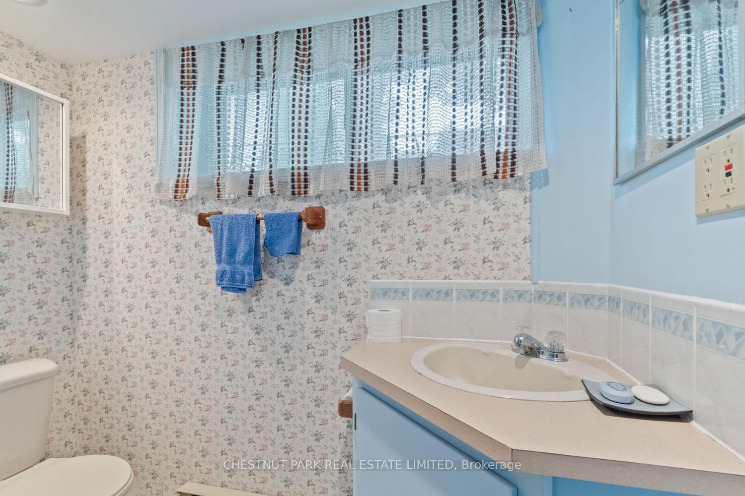 Photo 25 of 2 Gallacher Avenue, Richmond Hill, Oak Ridges — HOMEH