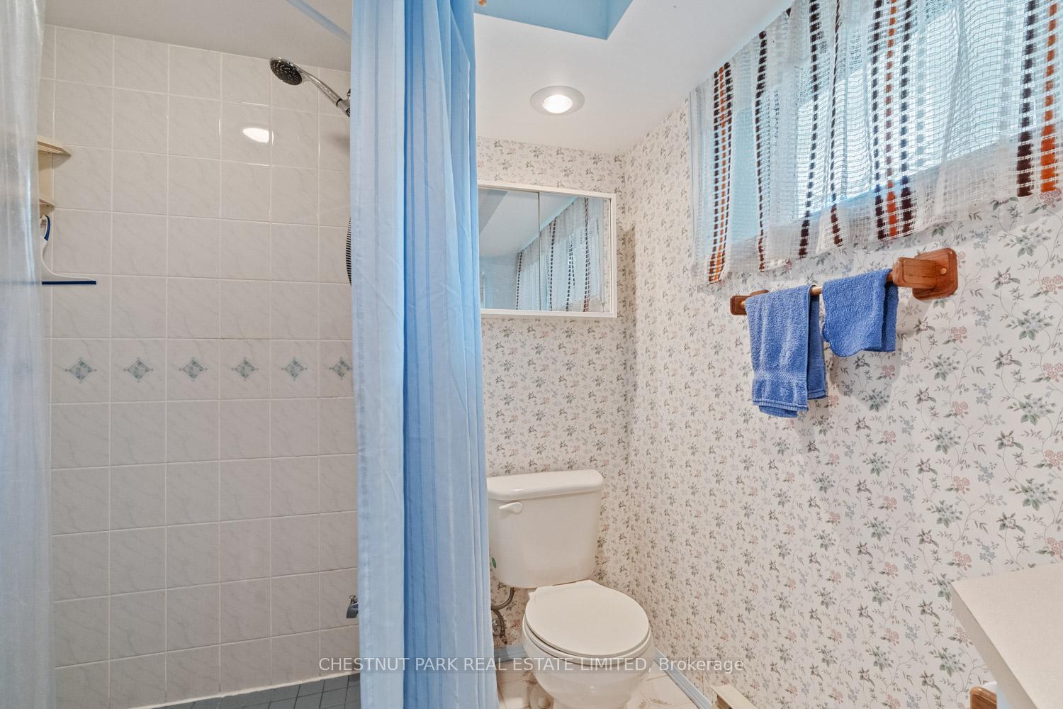 Photo 26 of 2 Gallacher Avenue, Richmond Hill, Oak Ridges — HOMEH