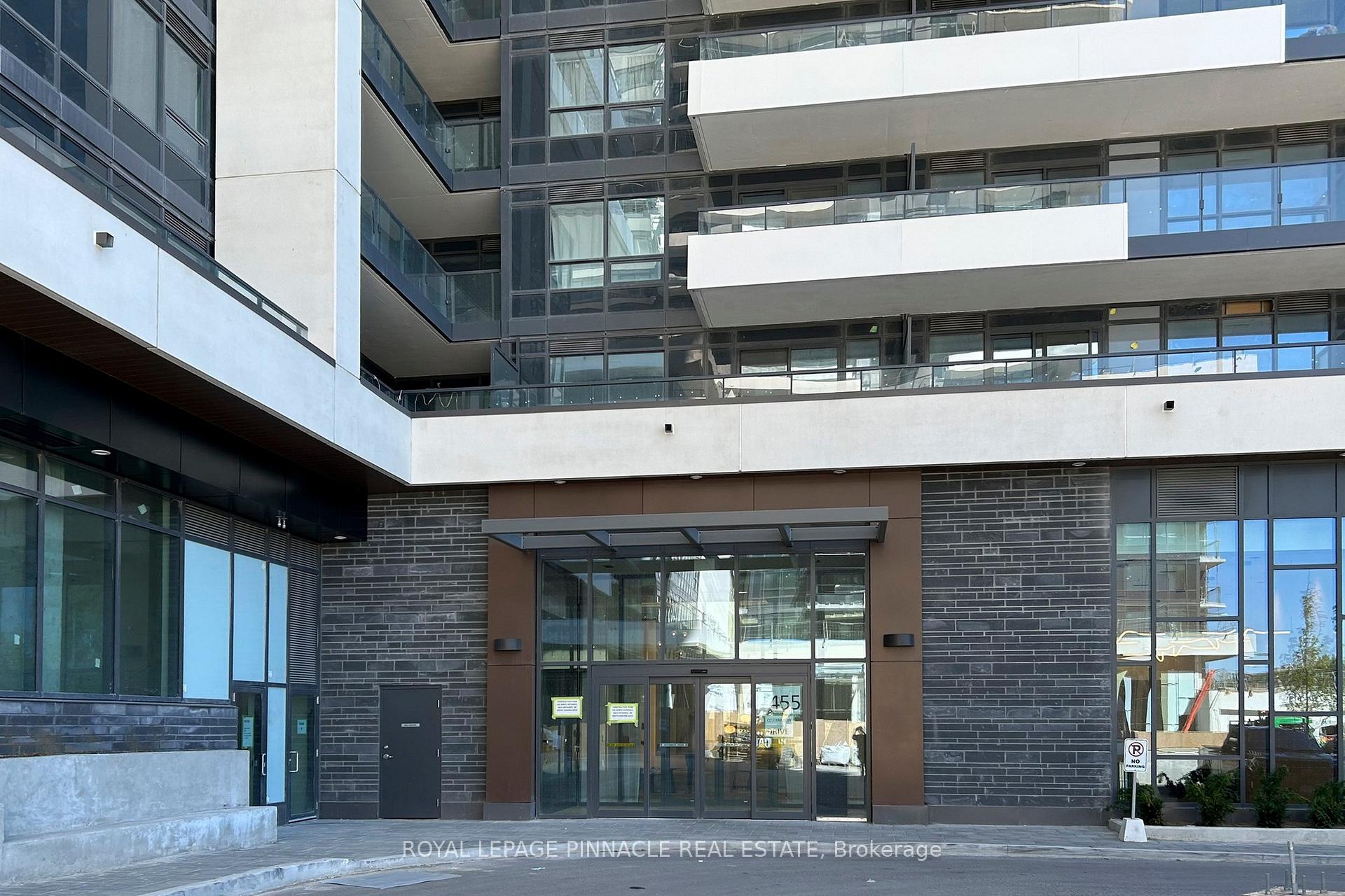 Photo 4 of Unit 804, 1455 Celebration Drive, Pickering, Bay Ridges — HOMEH