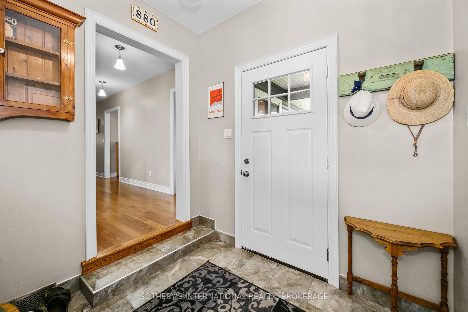 Photo 10 of 880 Edgemere Road, Fort Erie, Crescent Park — HOMEH