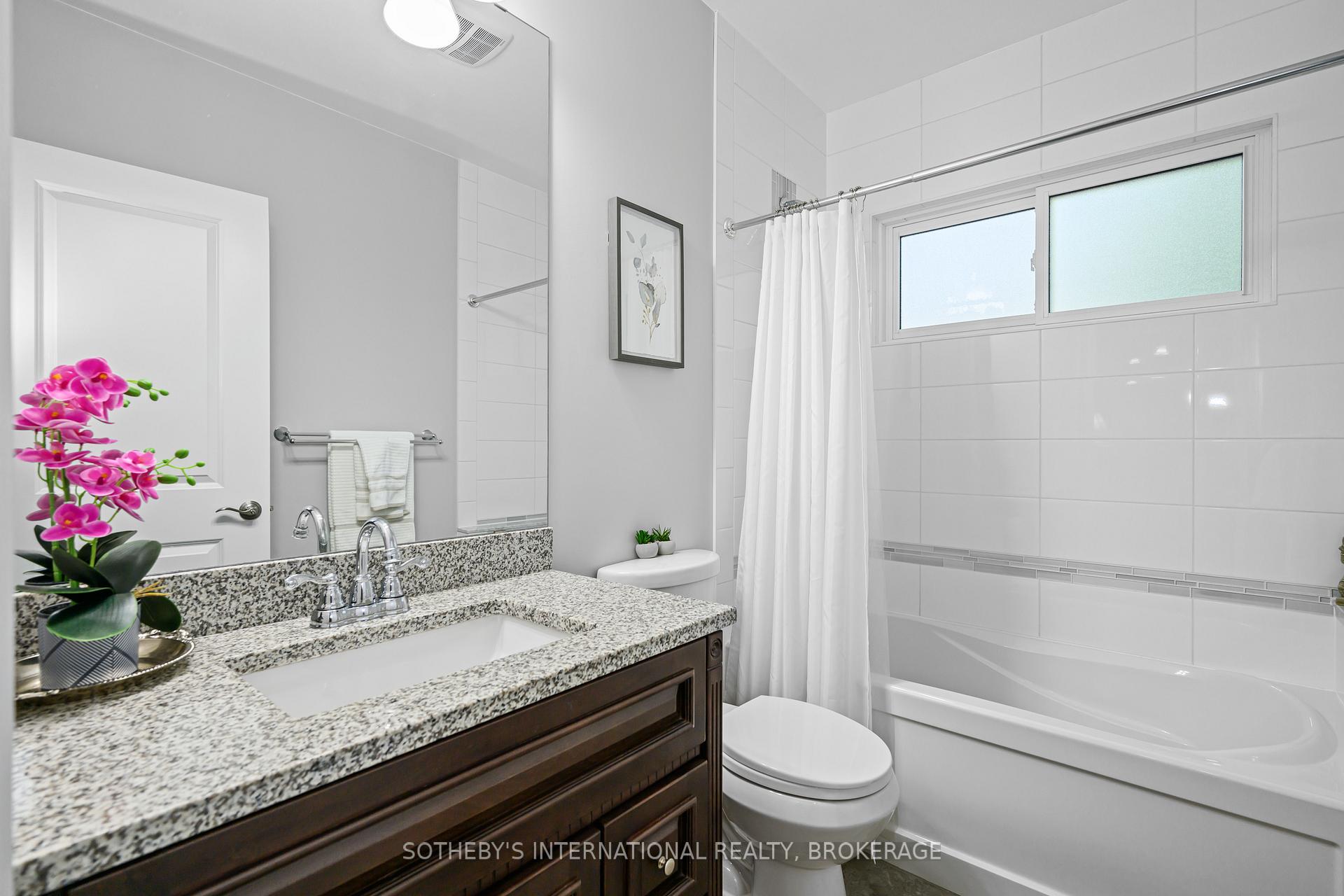Photo 32 of 880 Edgemere Road, Fort Erie, Crescent Park — HOMEH