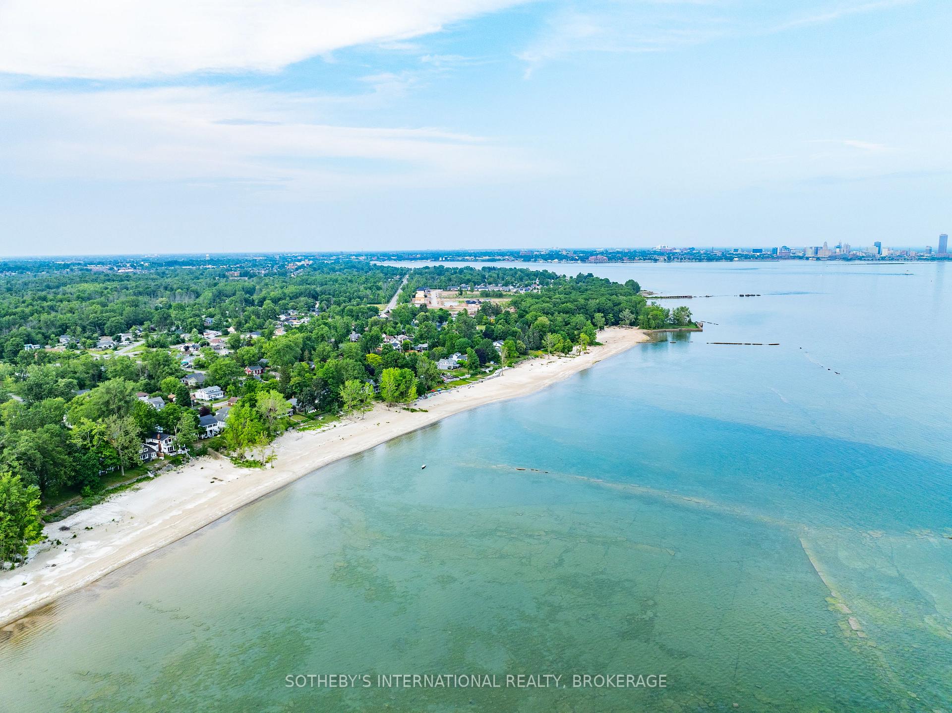 Photo 39 of 880 Edgemere Road, Fort Erie, Crescent Park — HOMEH