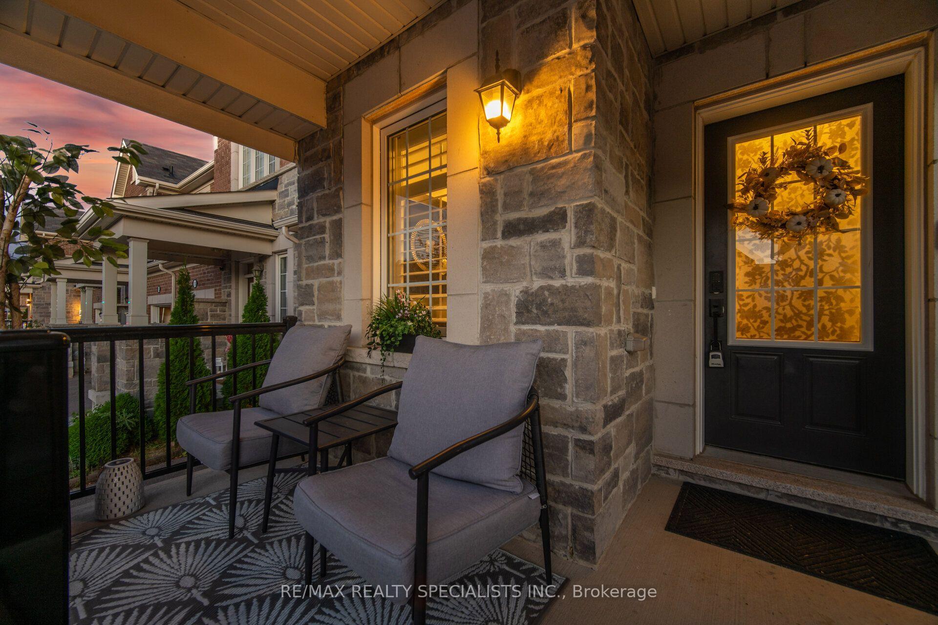 Photo 6 of 108 Leiterman Drive, Milton, Willmott — HOMEH
