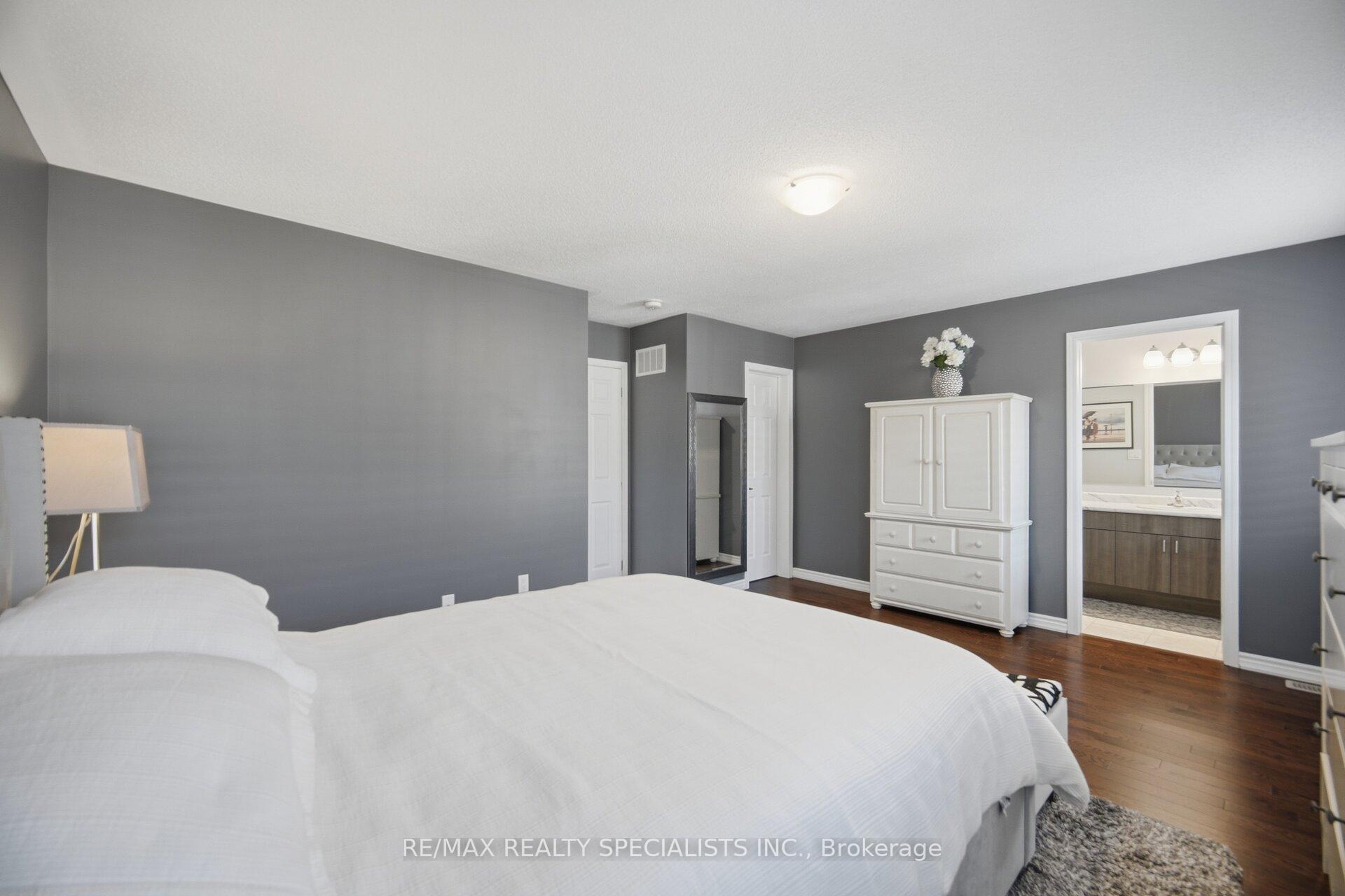 Photo 25 of 108 Leiterman Drive, Milton, Willmott — HOMEH