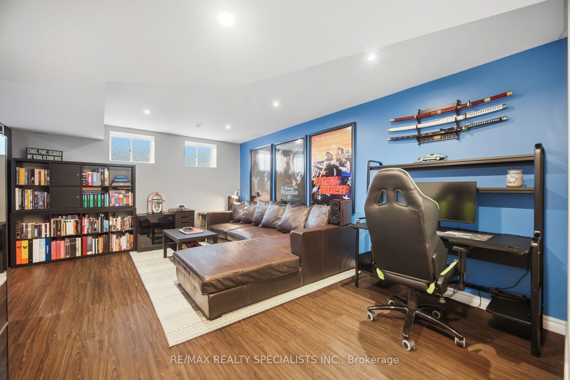 Photo 34 of 108 Leiterman Drive, Milton, Willmott — HOMEH