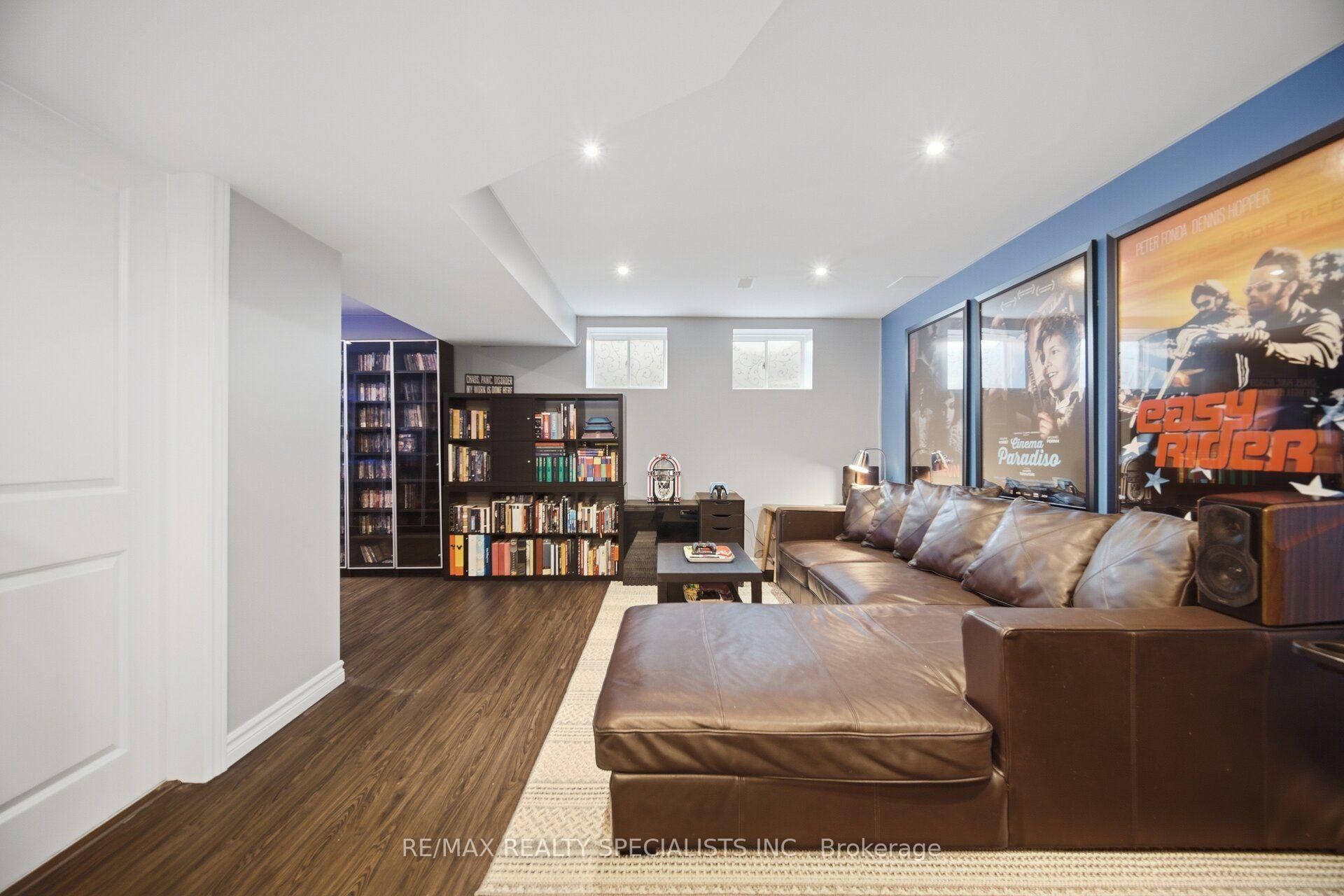 Photo 35 of 108 Leiterman Drive, Milton, Willmott — HOMEH