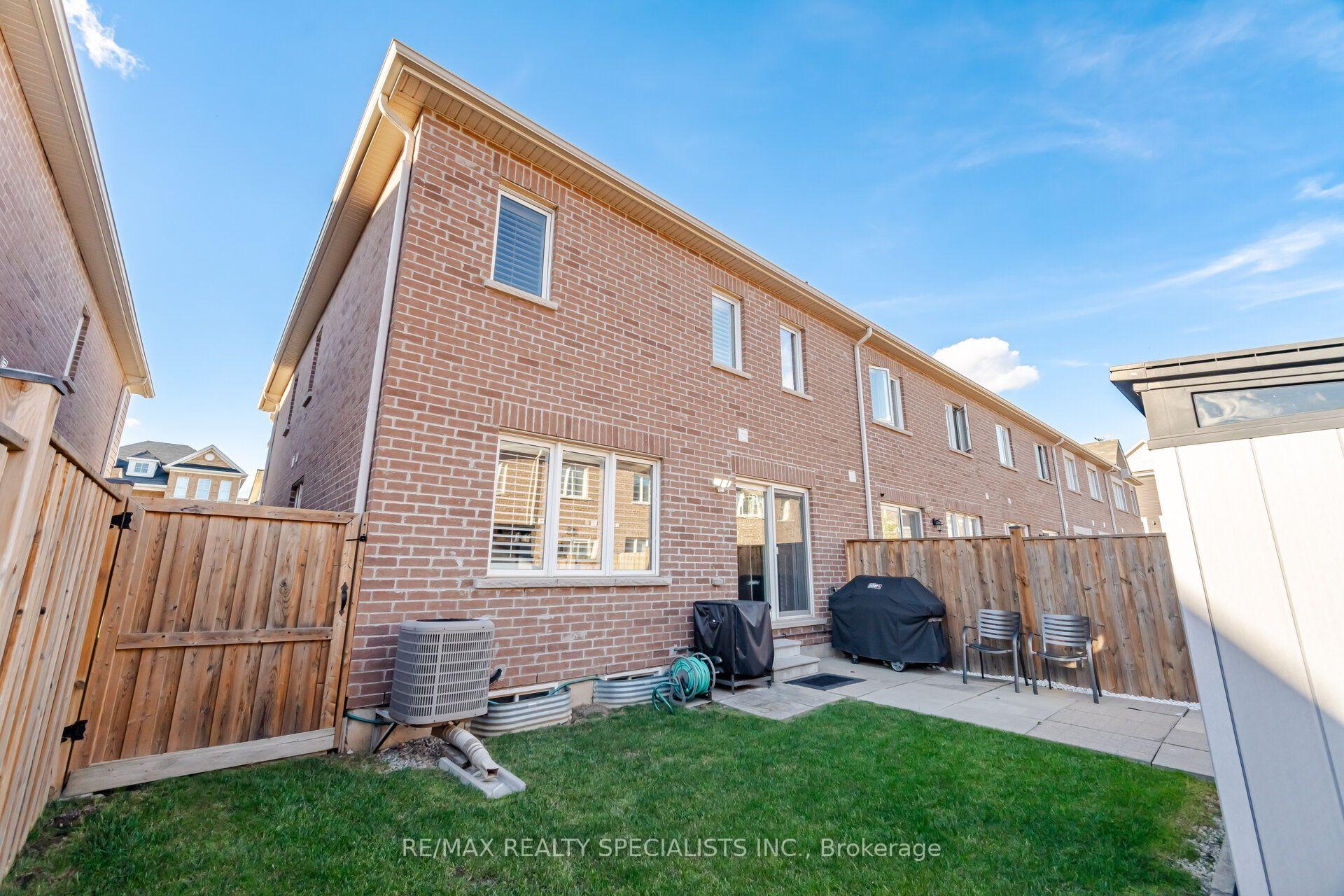 Photo 42 of 108 Leiterman Drive, Milton, Willmott — HOMEH