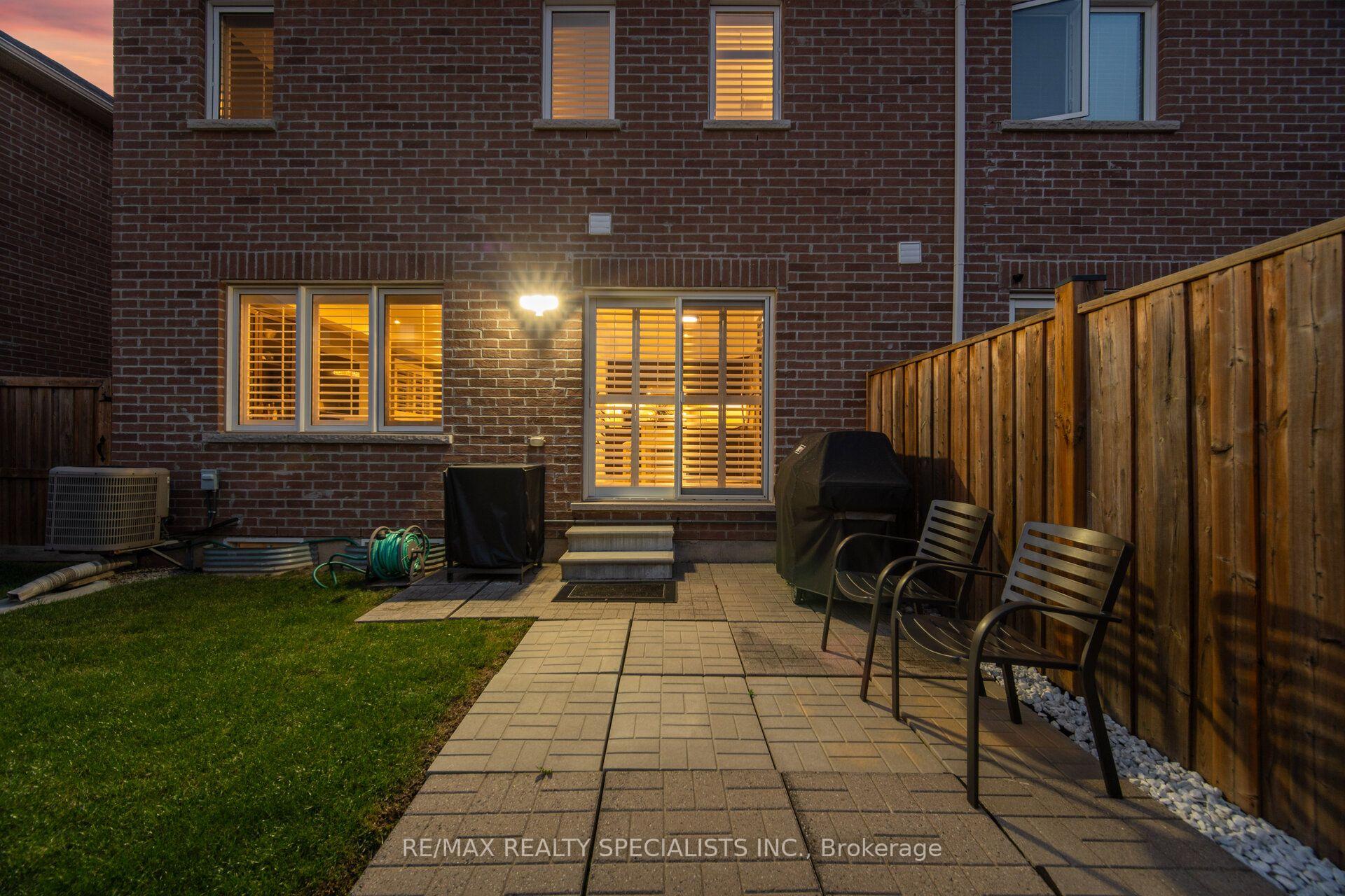 Photo 45 of 108 Leiterman Drive, Milton, Willmott — HOMEH